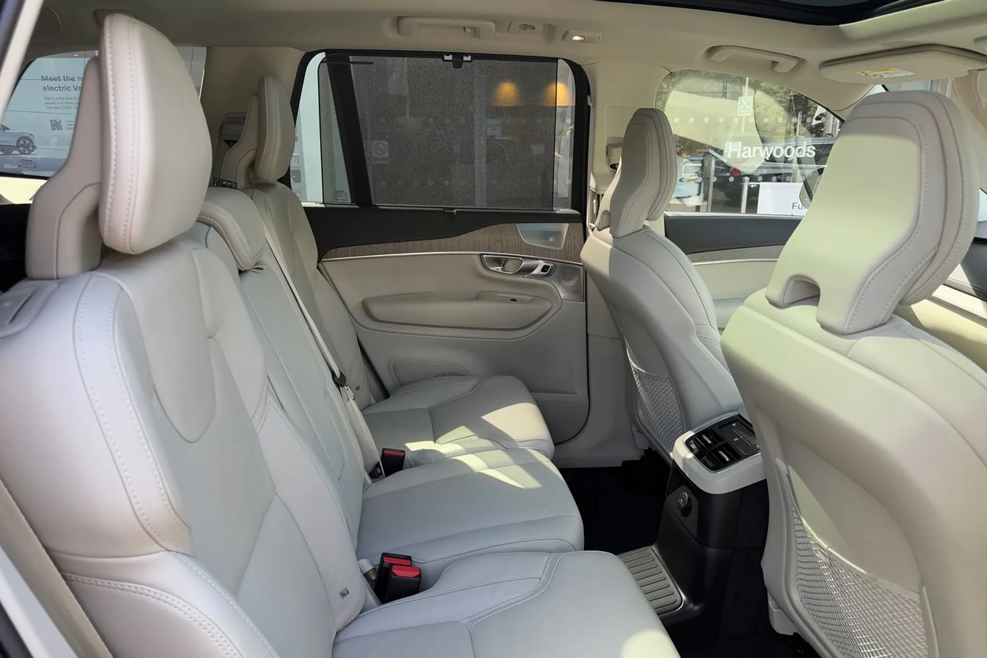 Volvo XC90 thumbnail image number 24