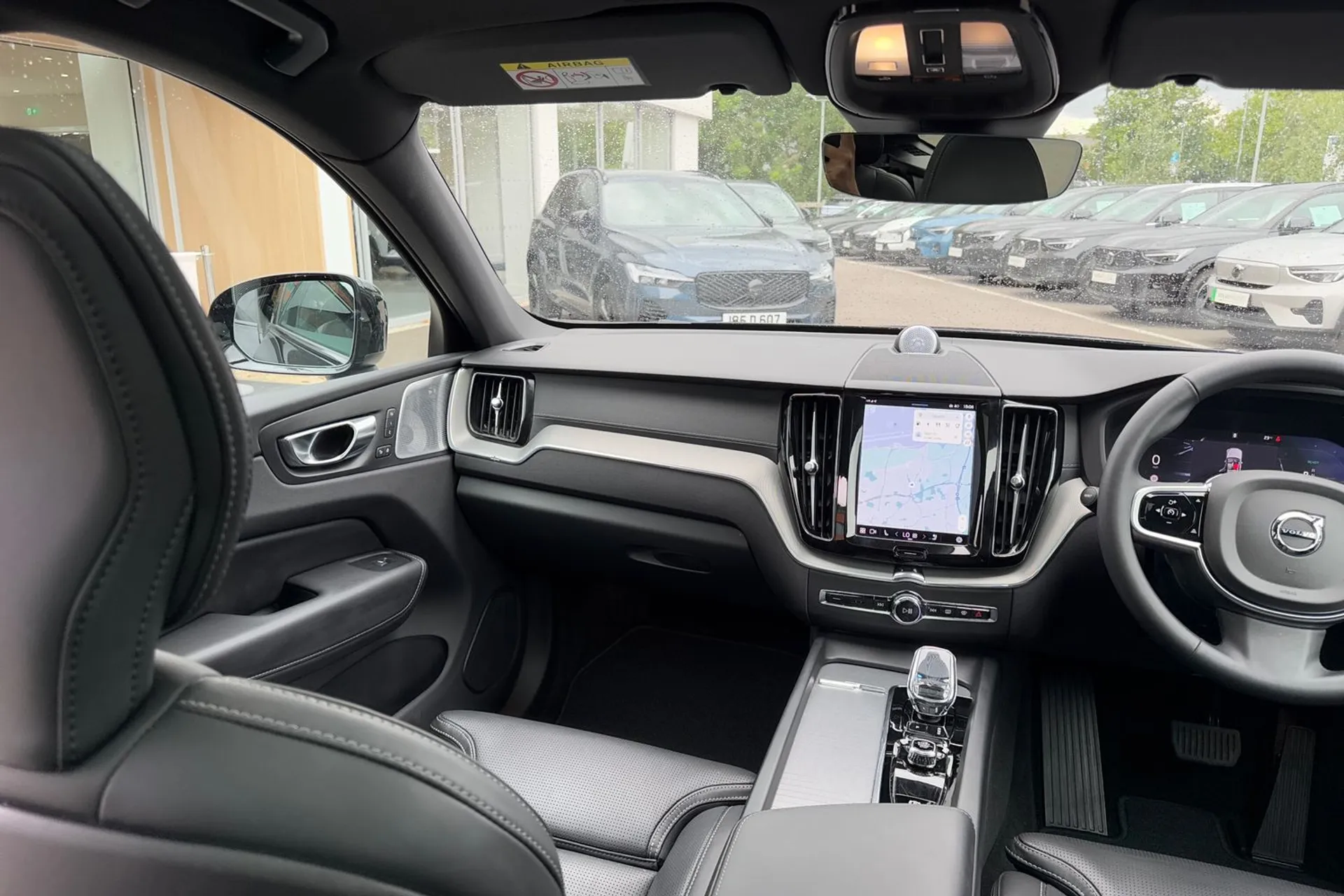 Volvo XC60 thumbnail image number 31
