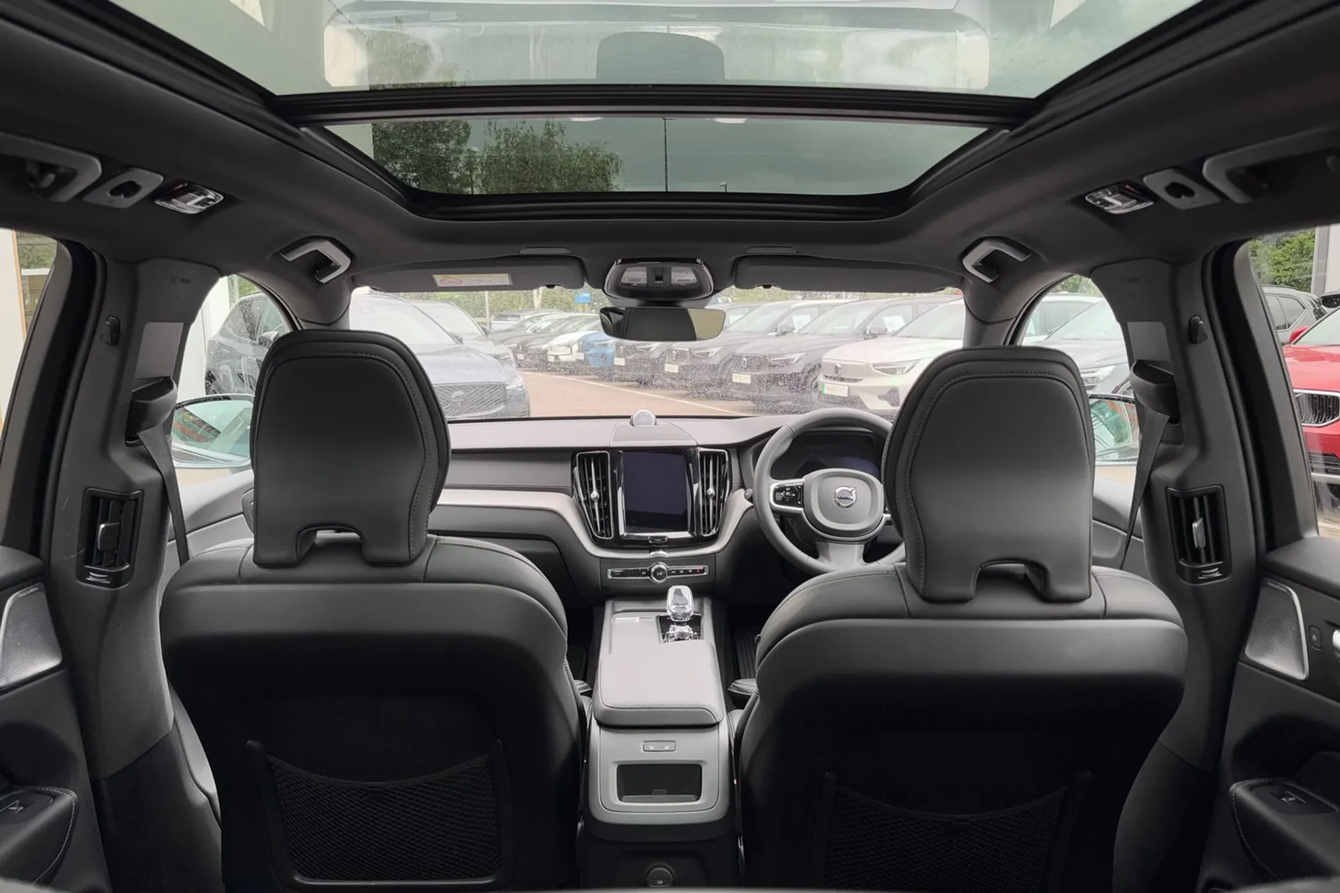 Volvo XC60 thumbnail image number 21