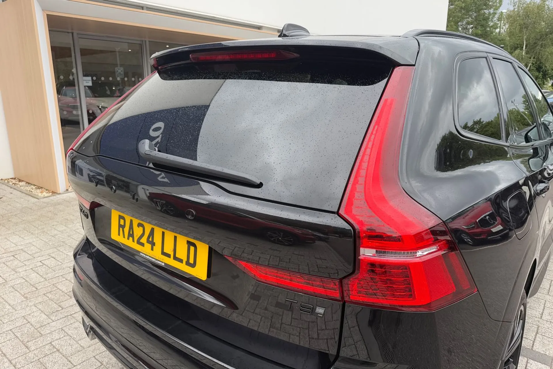 Volvo XC60 thumbnail image number 15