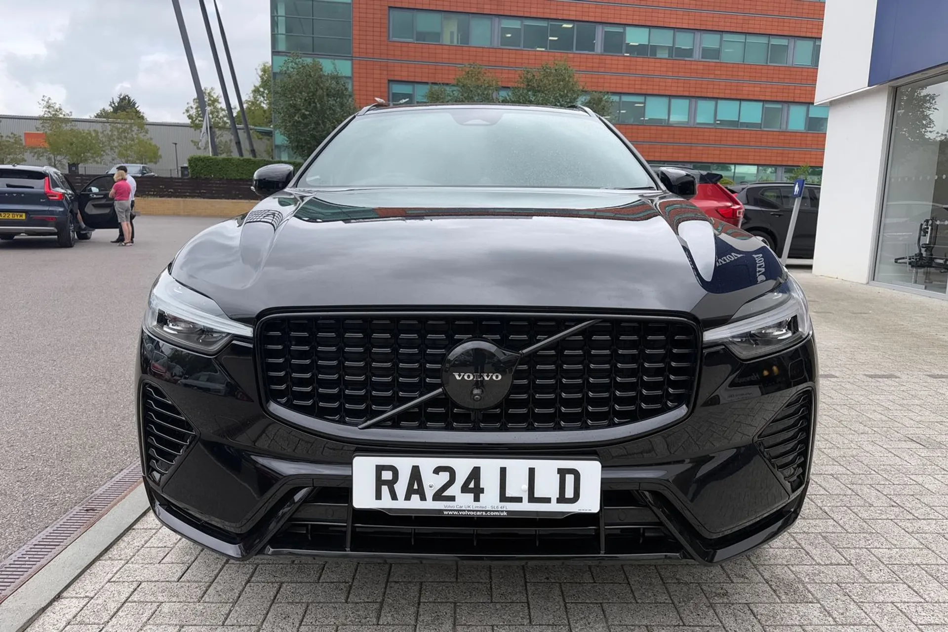 Volvo XC60 thumbnail image number 12
