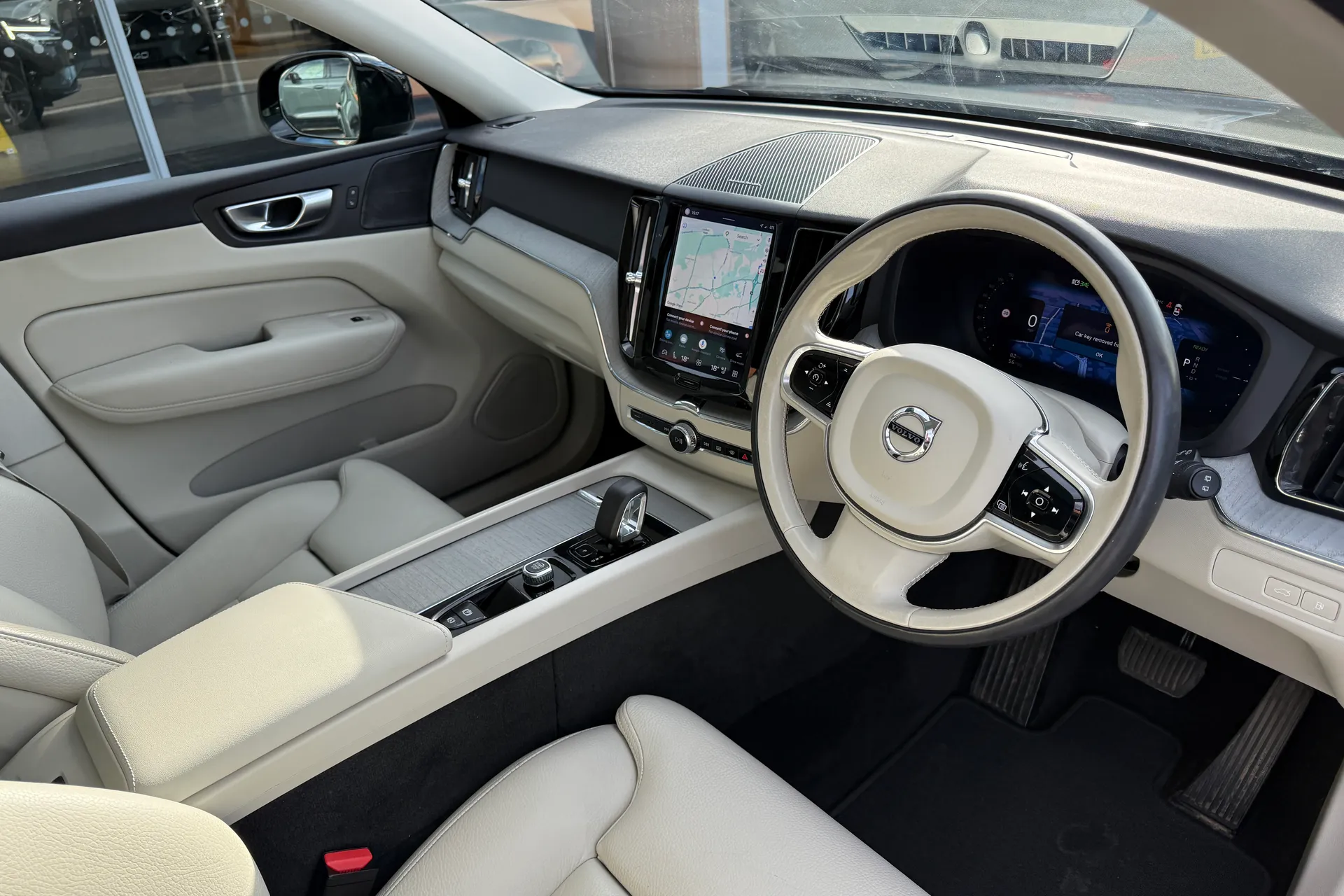 Volvo XC60 thumbnail image number 6