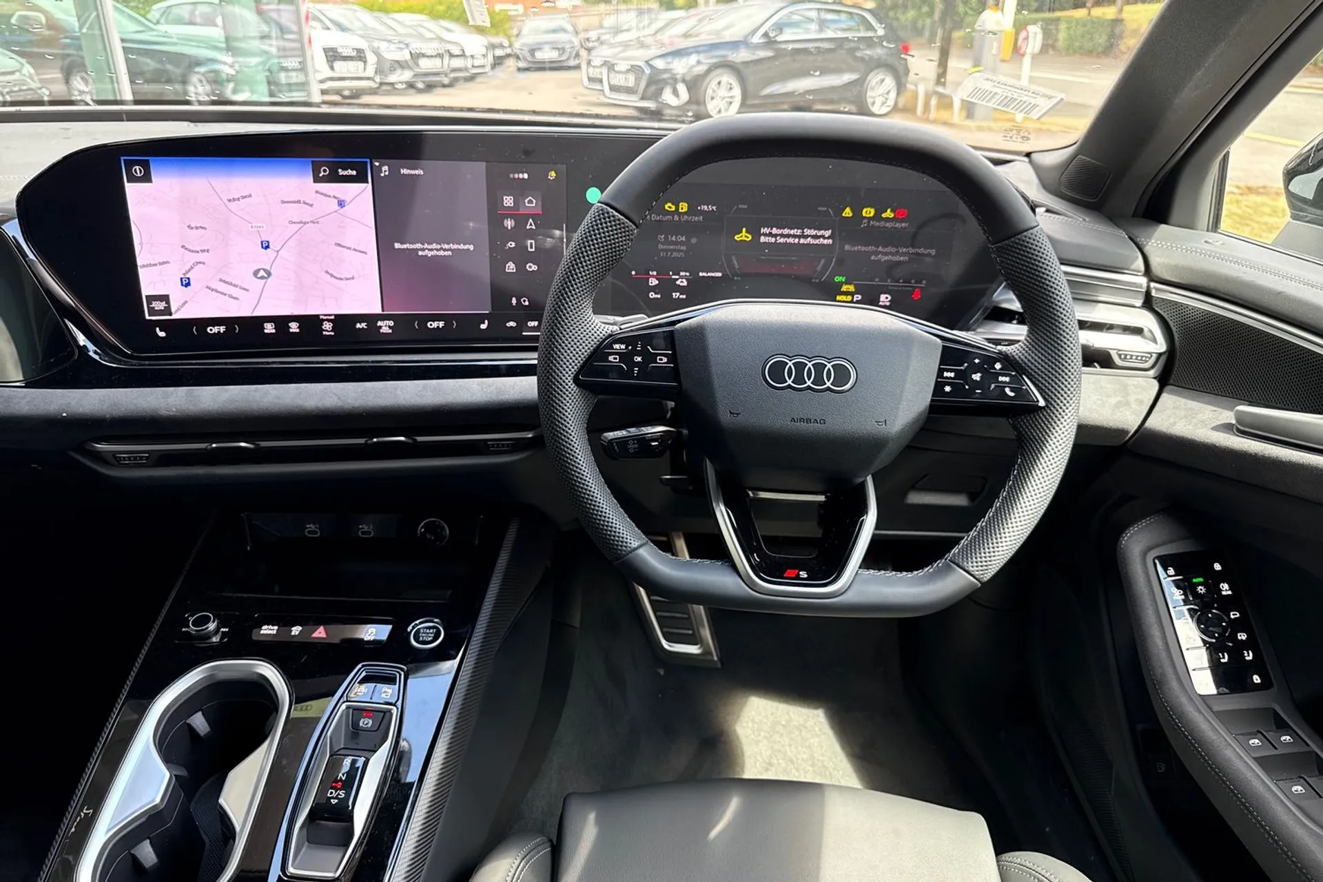 Audi A6 Saloon thumbnail image number 9