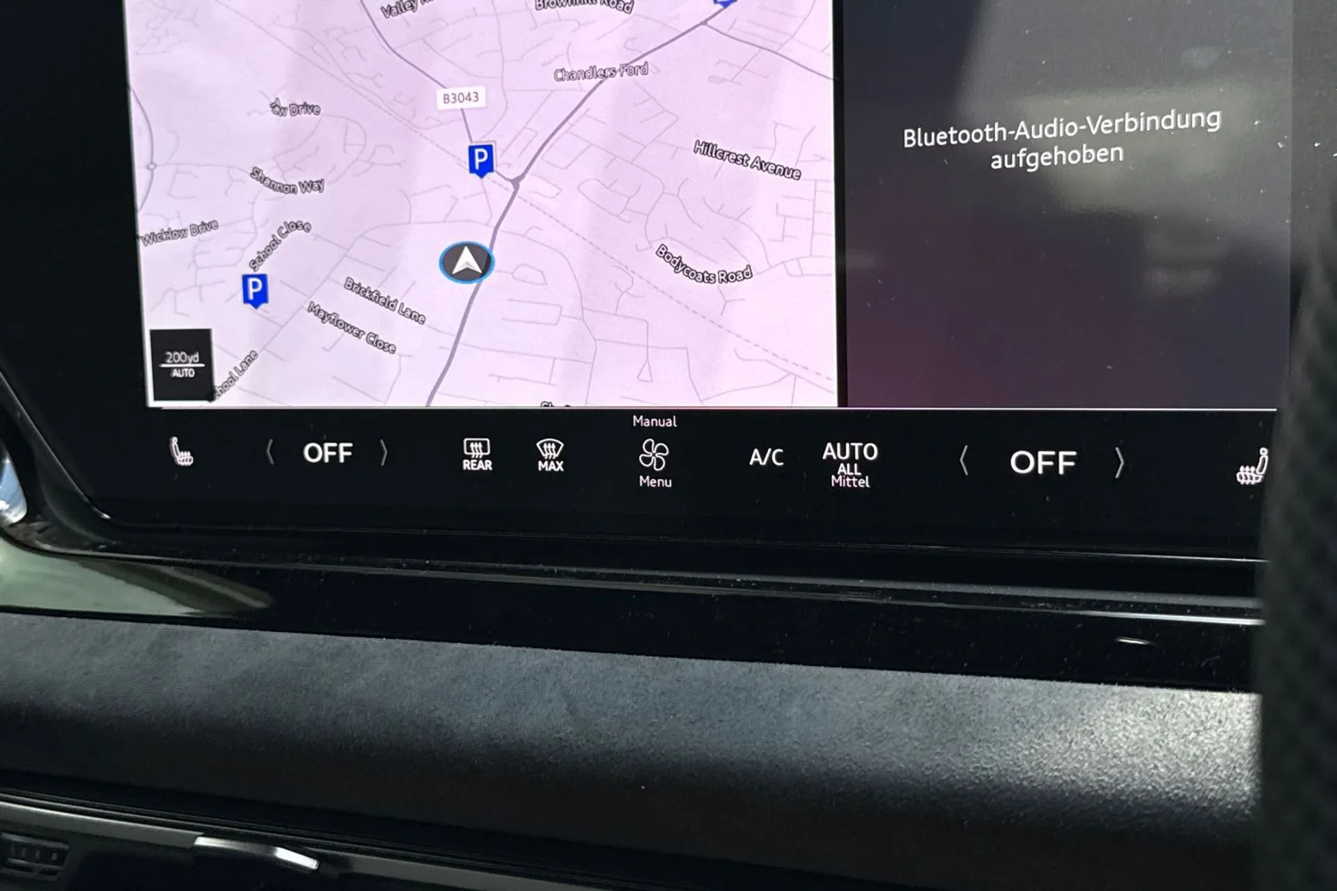 Audi A6 Saloon thumbnail image number 38