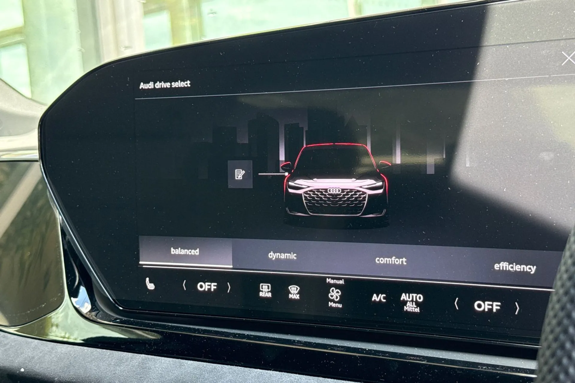 Audi A6 Saloon thumbnail image number 37