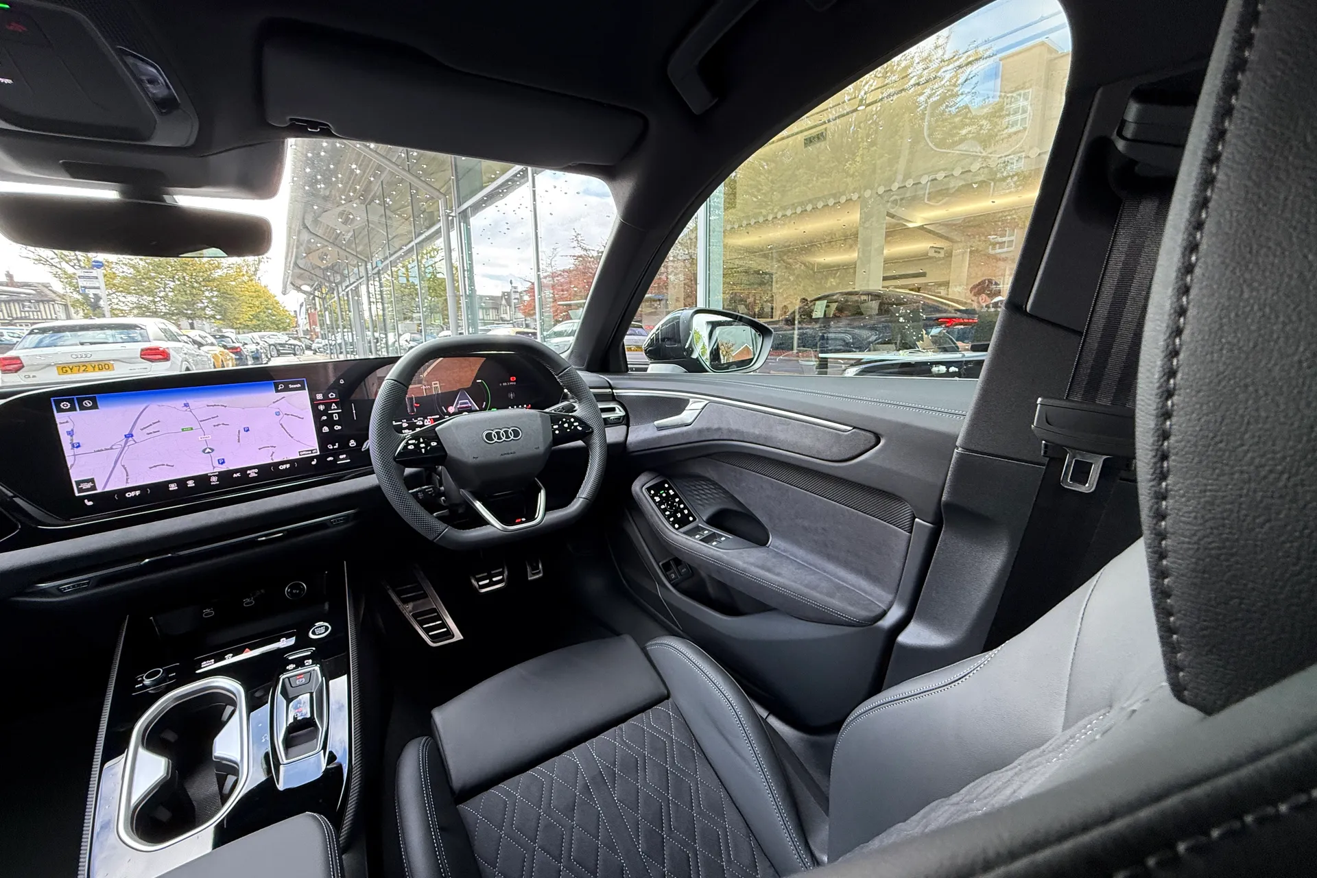 Audi A6 thumbnail image number 17