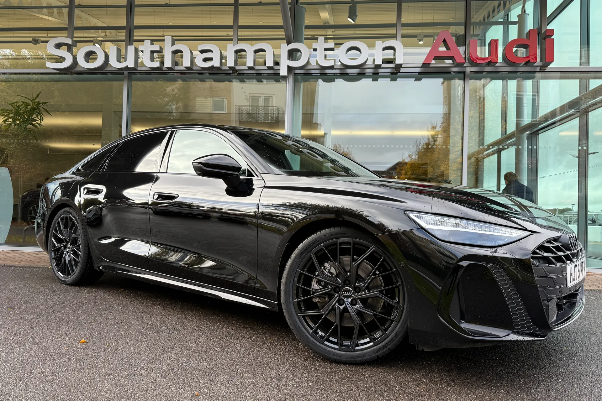 Audi A6 thumbnail image number 43