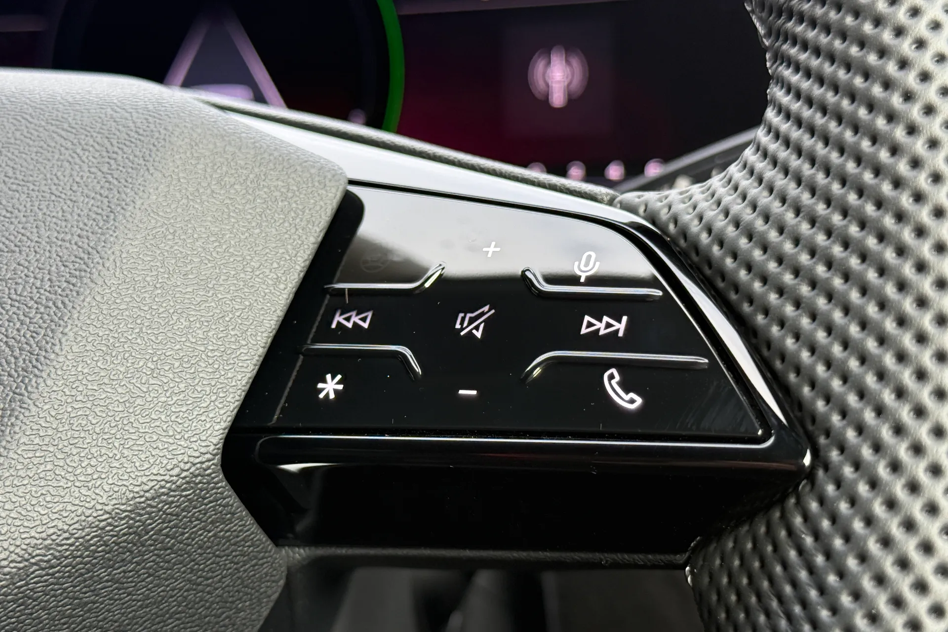 Audi A6 thumbnail image number 48