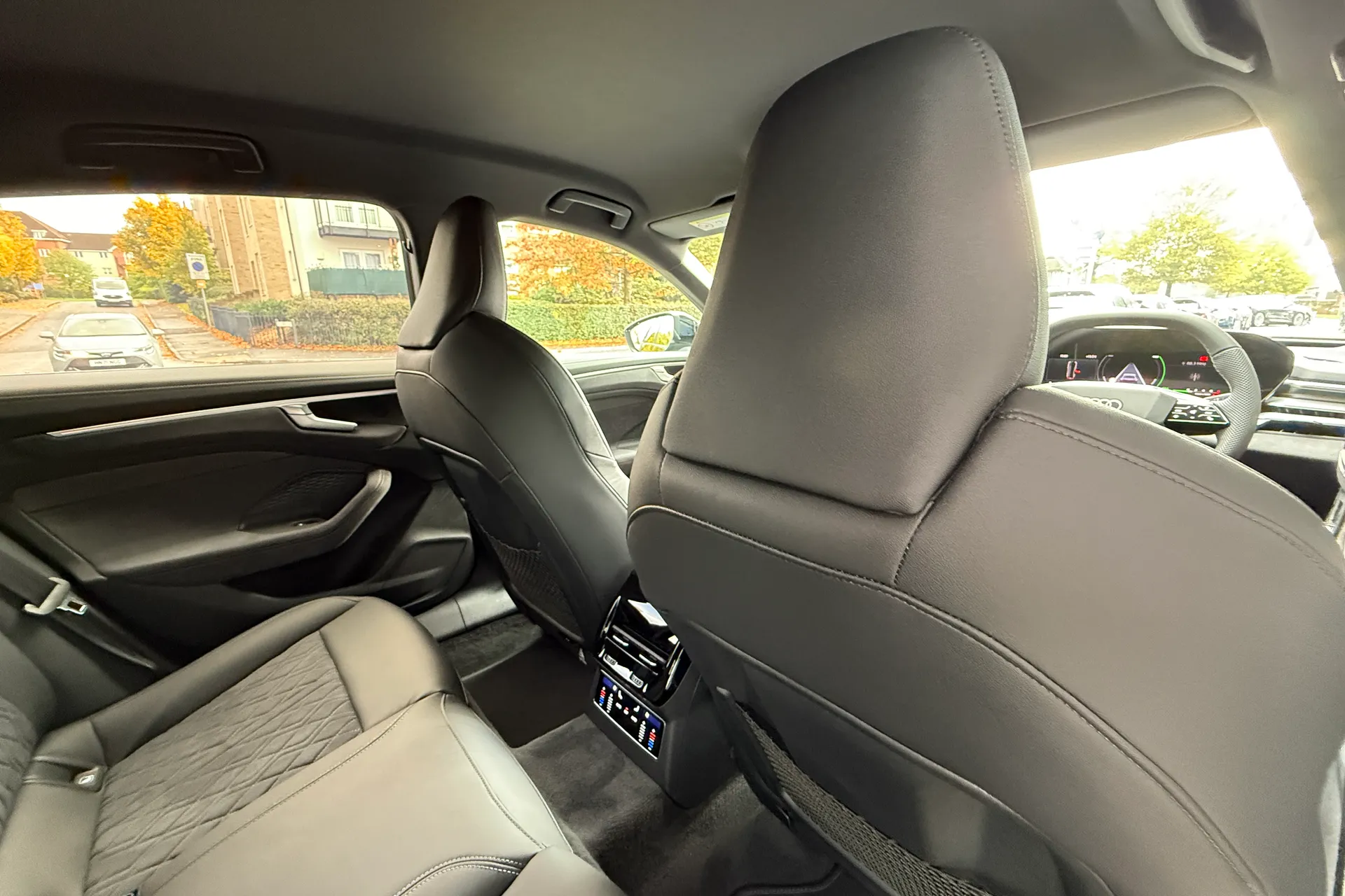 Audi A6 thumbnail image number 13