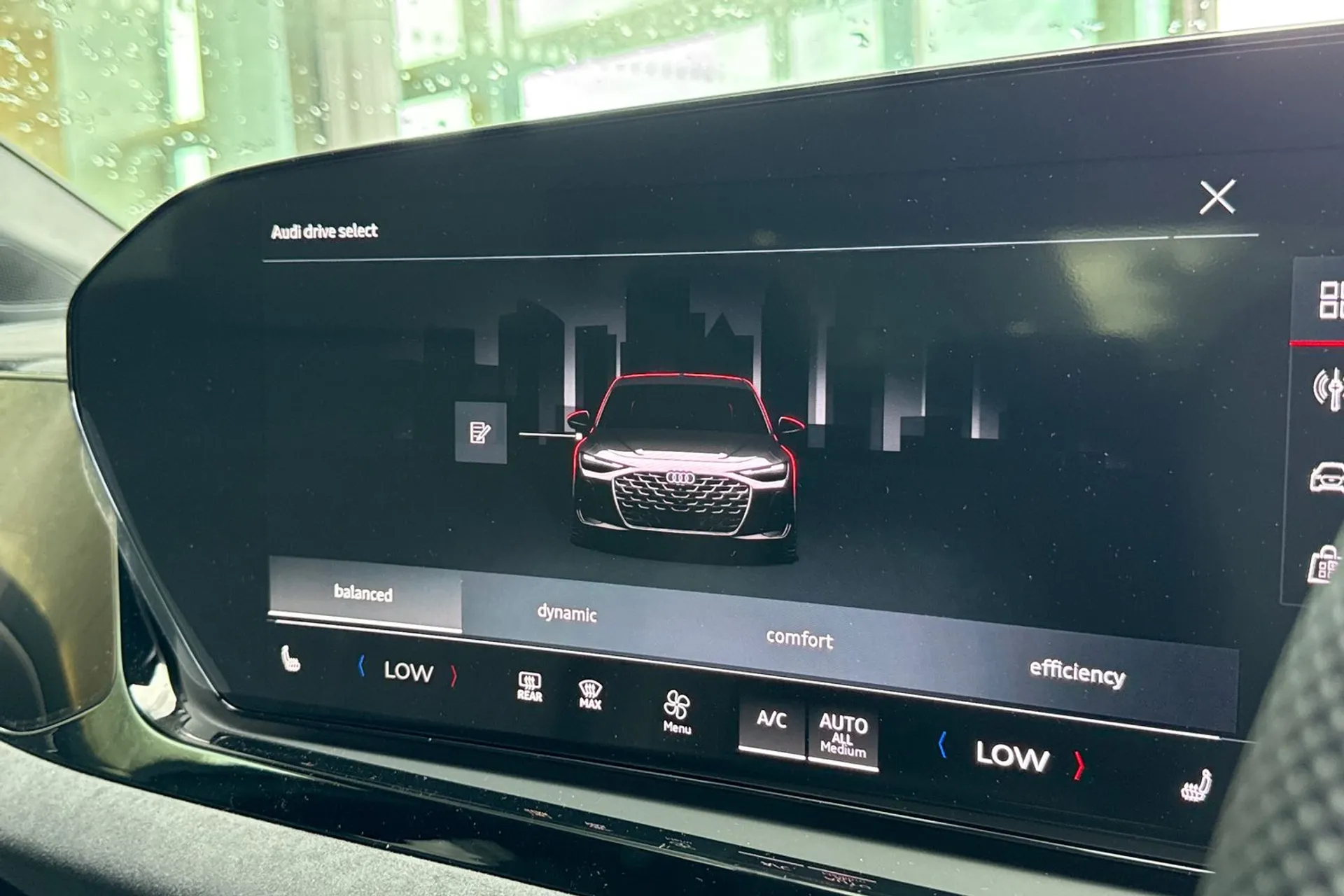 Audi A6 thumbnail image number 37