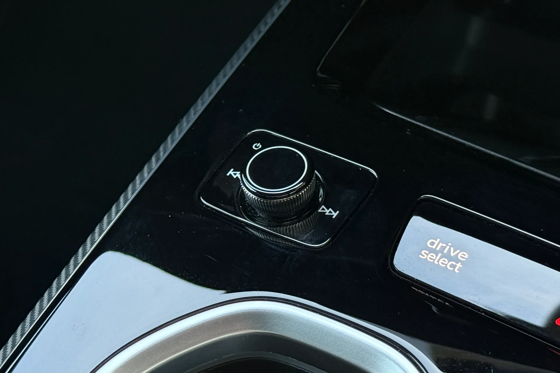 Audi A6 thumbnail image number 17