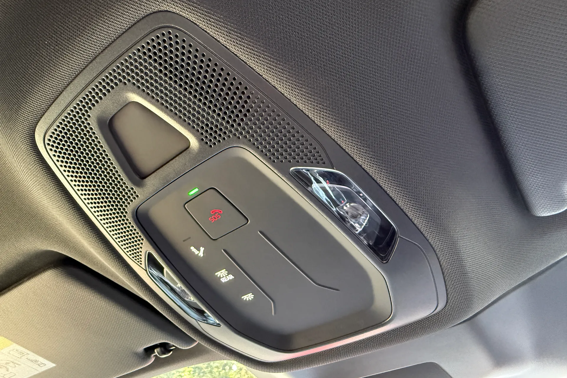 Audi A6 thumbnail image number 24