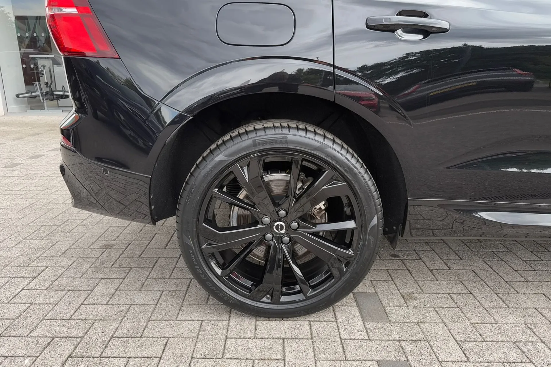 Volvo XC60 thumbnail image number 13