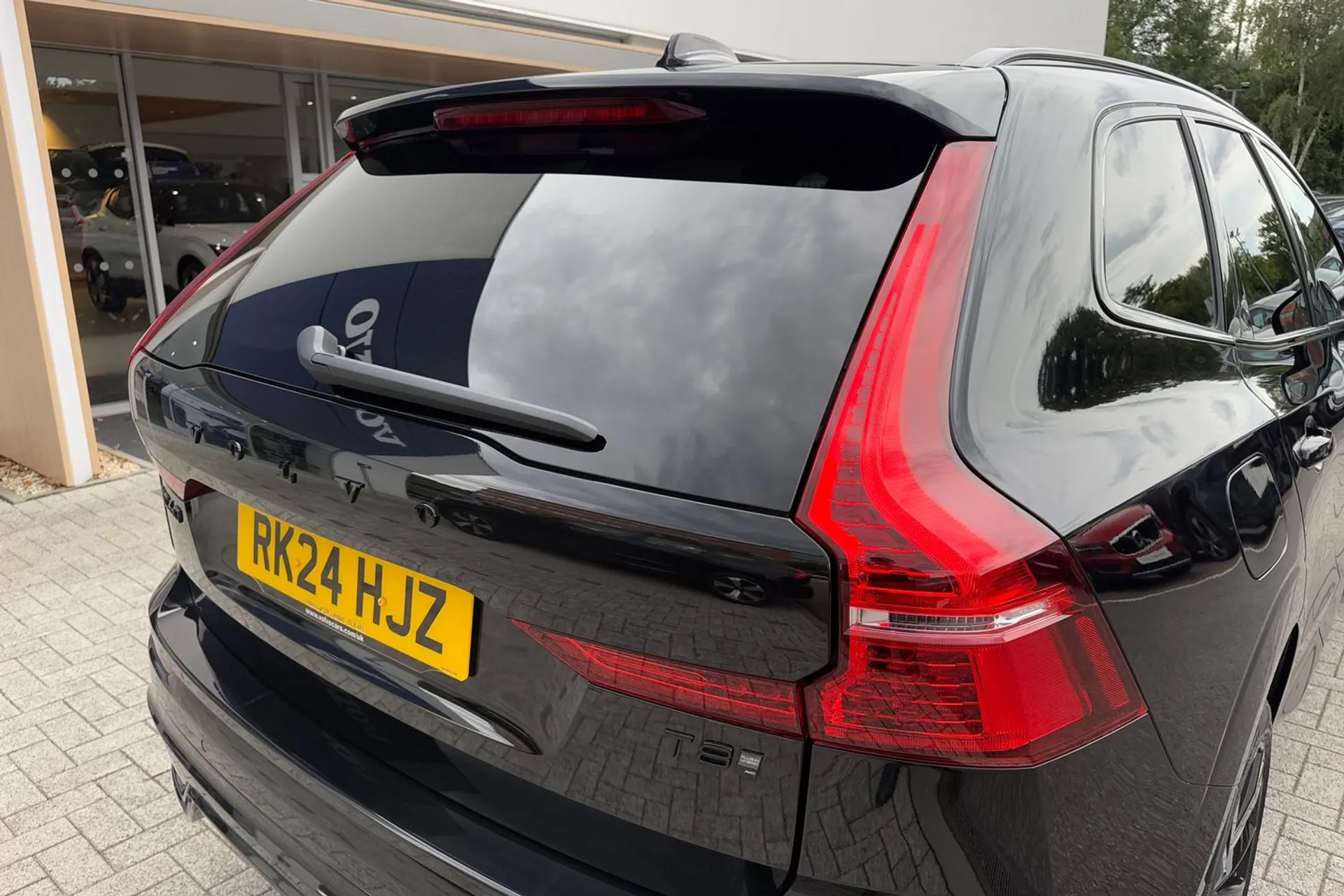 Volvo XC60 thumbnail image number 15