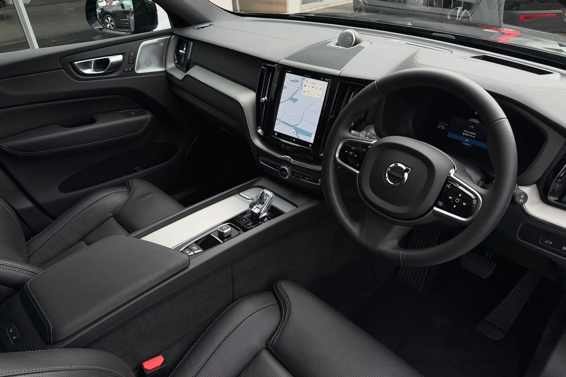 Volvo XC60 thumbnail image number 5