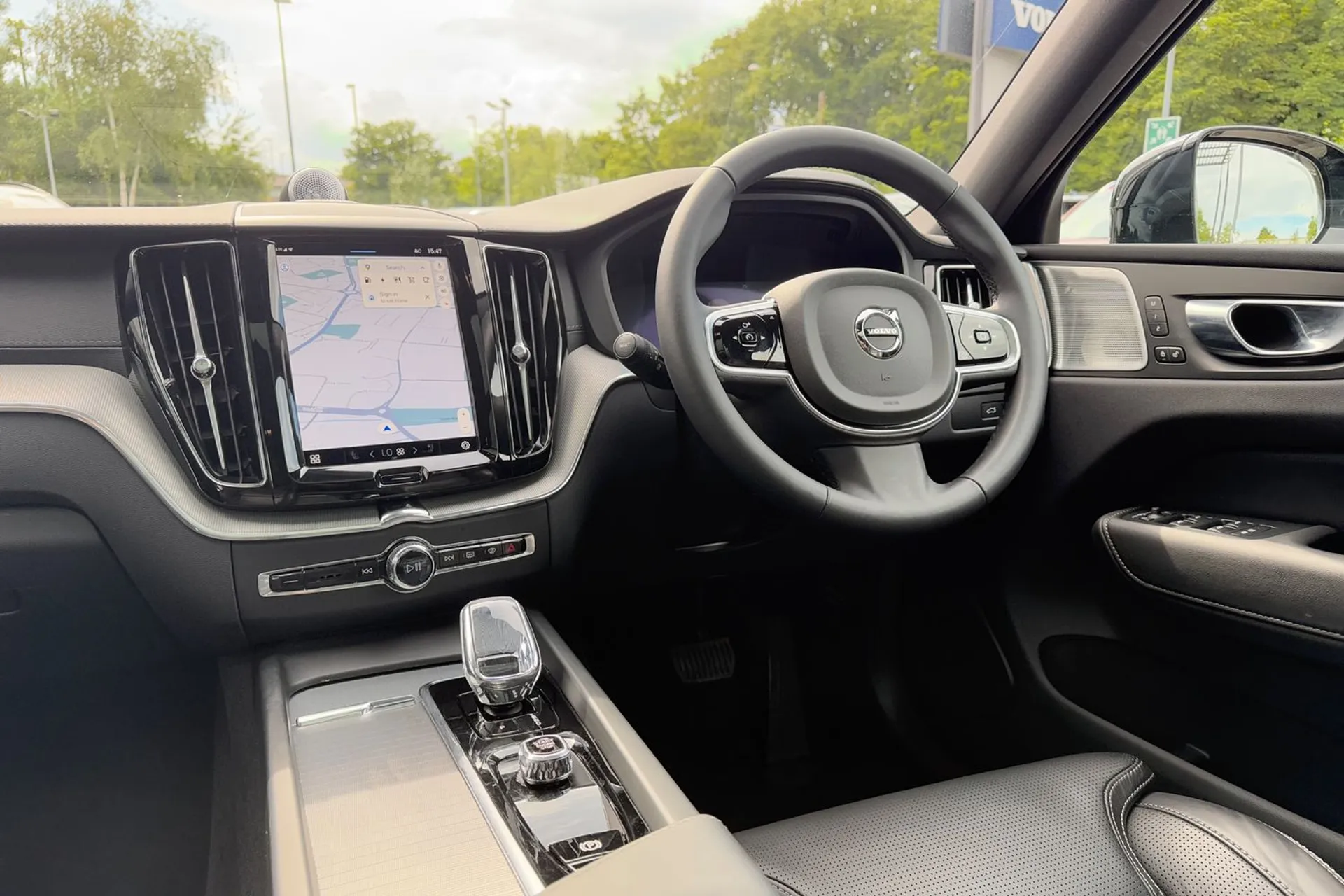 Volvo XC60 thumbnail image number 34