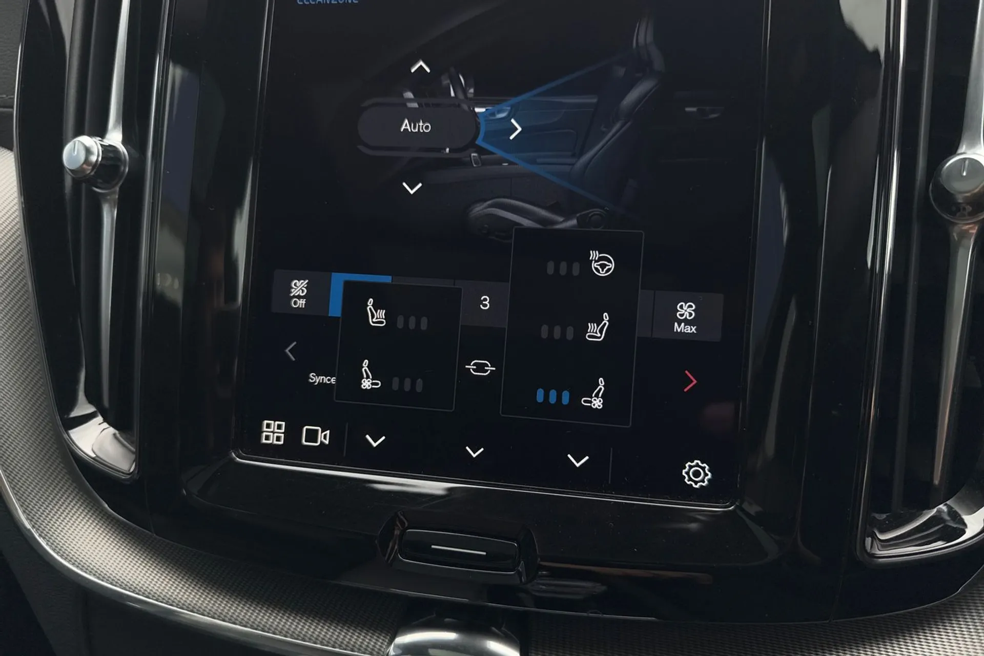 Volvo XC60 thumbnail image number 40