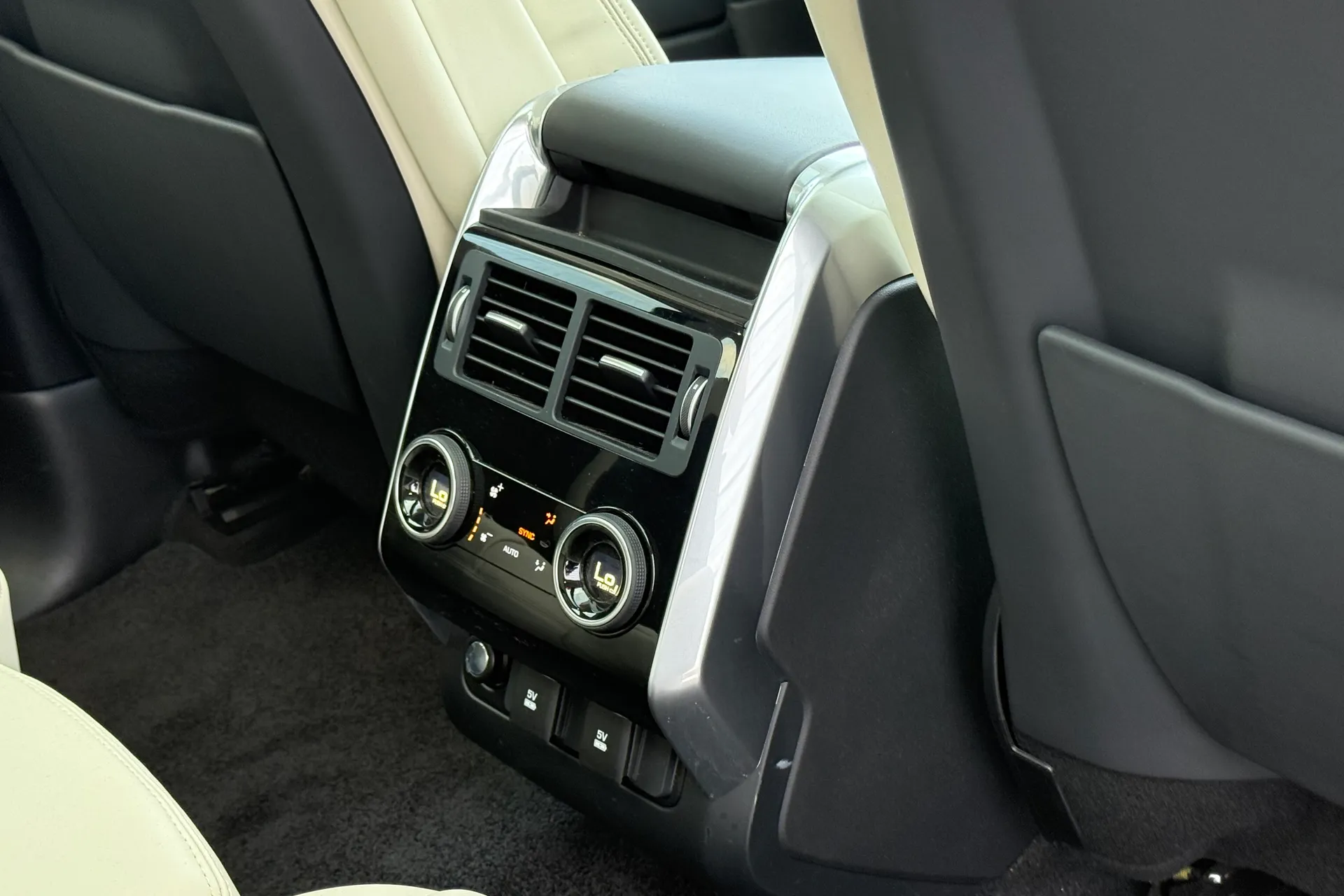 LAND ROVER RANGE ROVER SPORT thumbnail image number 33