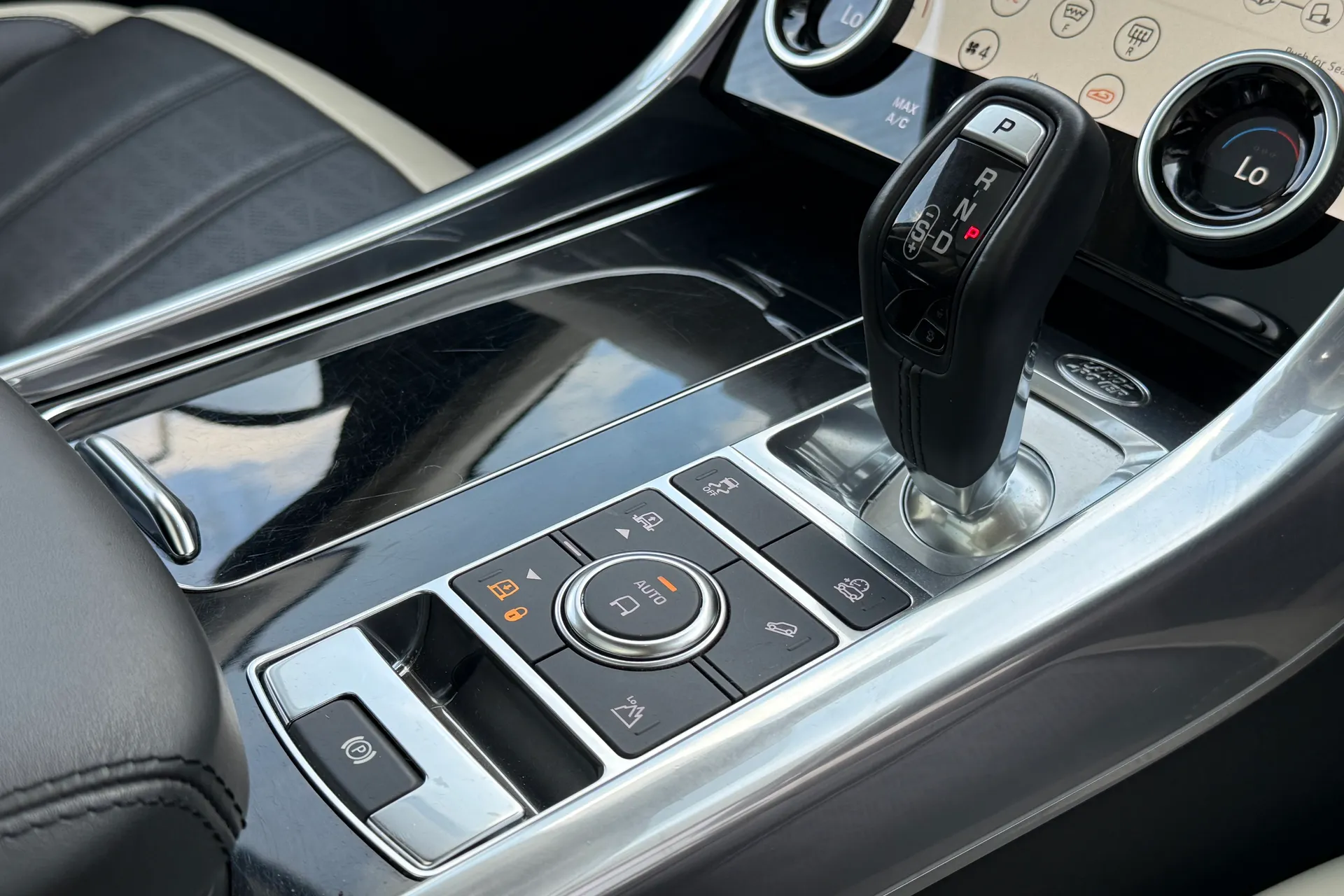 LAND ROVER RANGE ROVER SPORT thumbnail image number 47