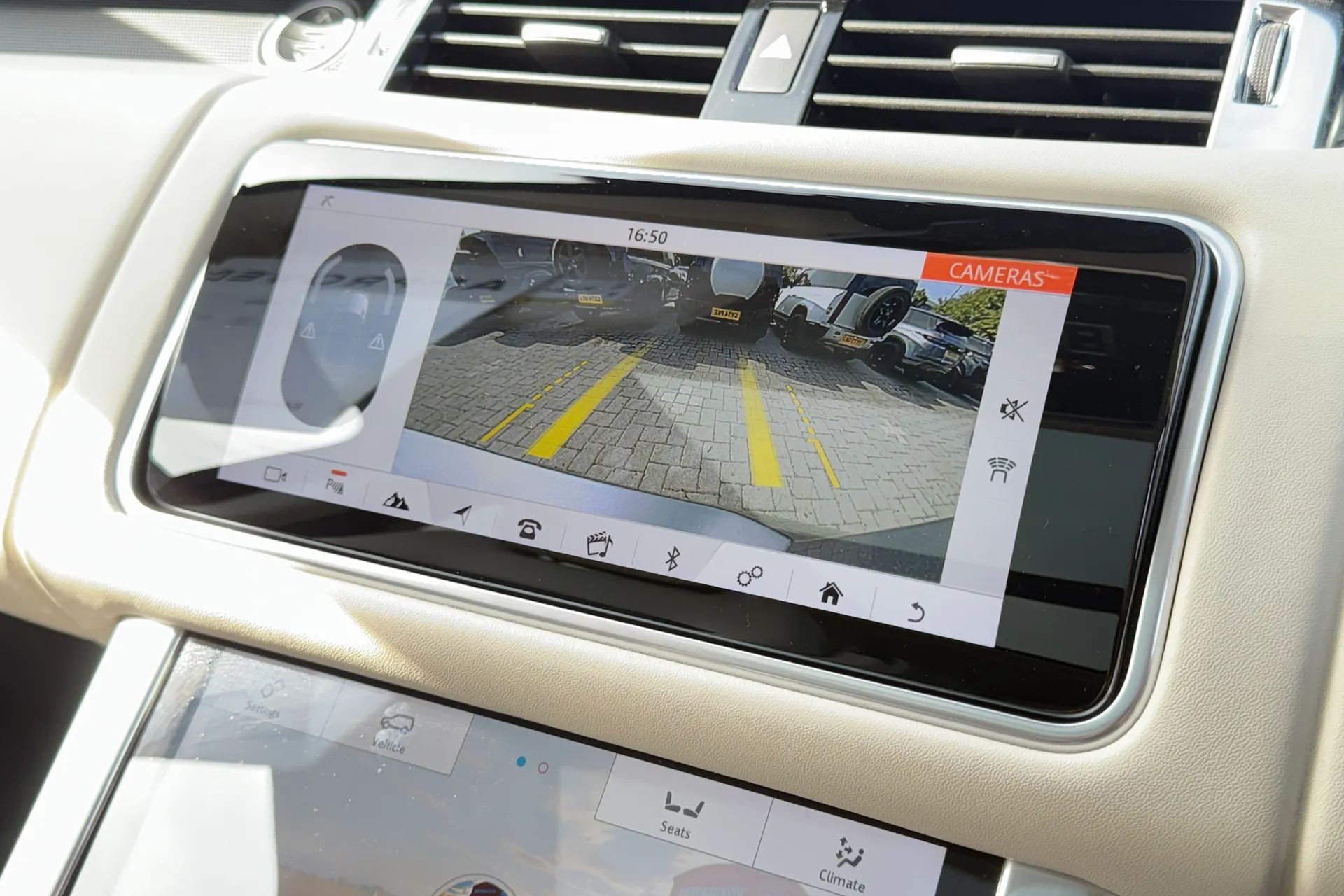 LAND ROVER RANGE ROVER SPORT thumbnail image number 7