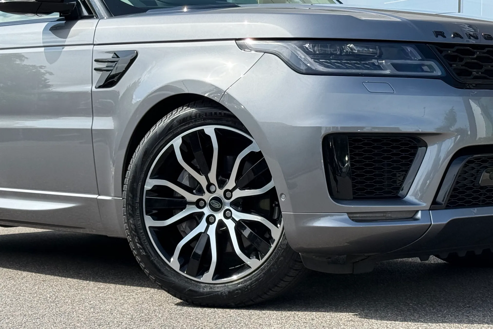 LAND ROVER RANGE ROVER SPORT thumbnail image number 10