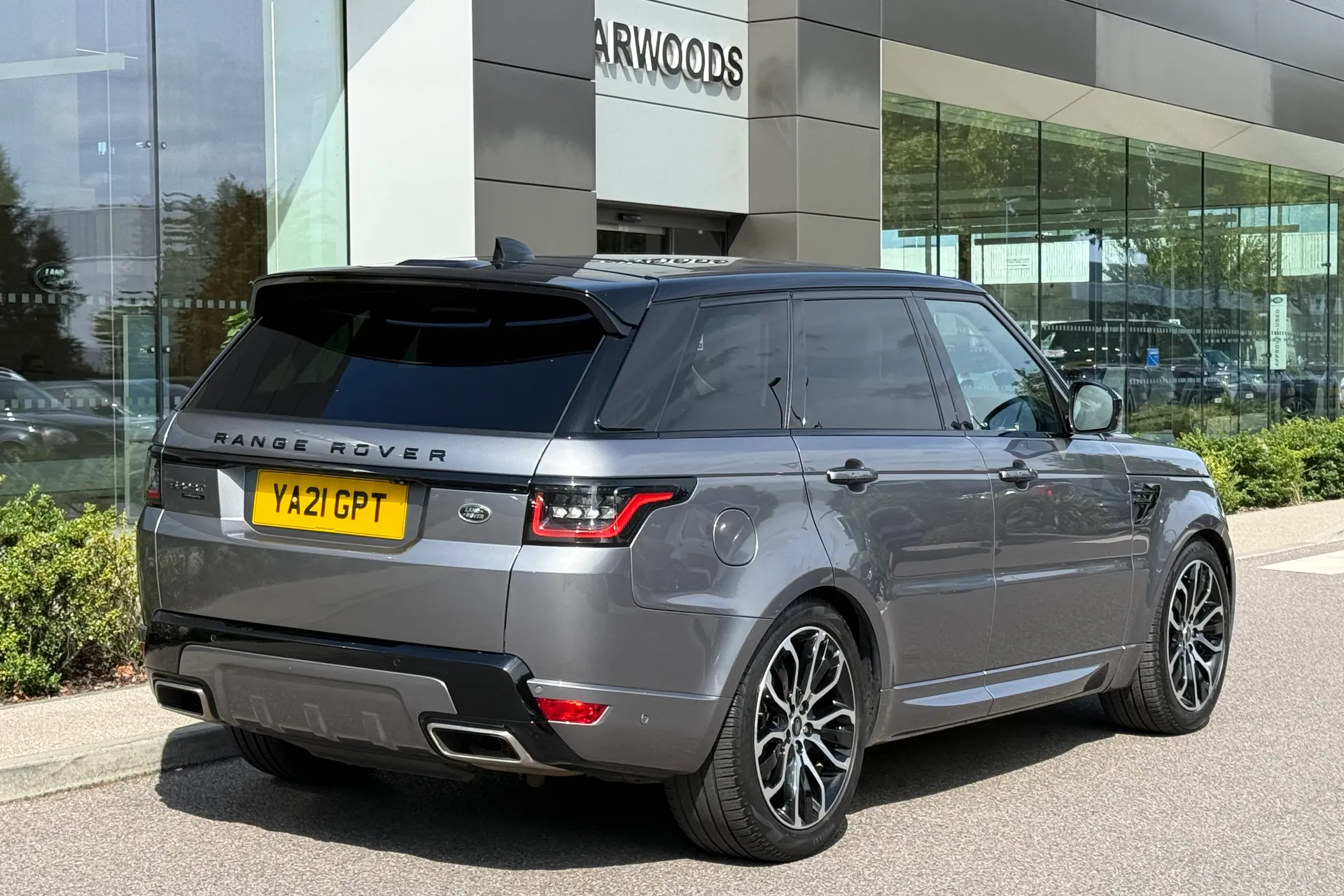 LAND ROVER RANGE ROVER SPORT thumbnail image number 13
