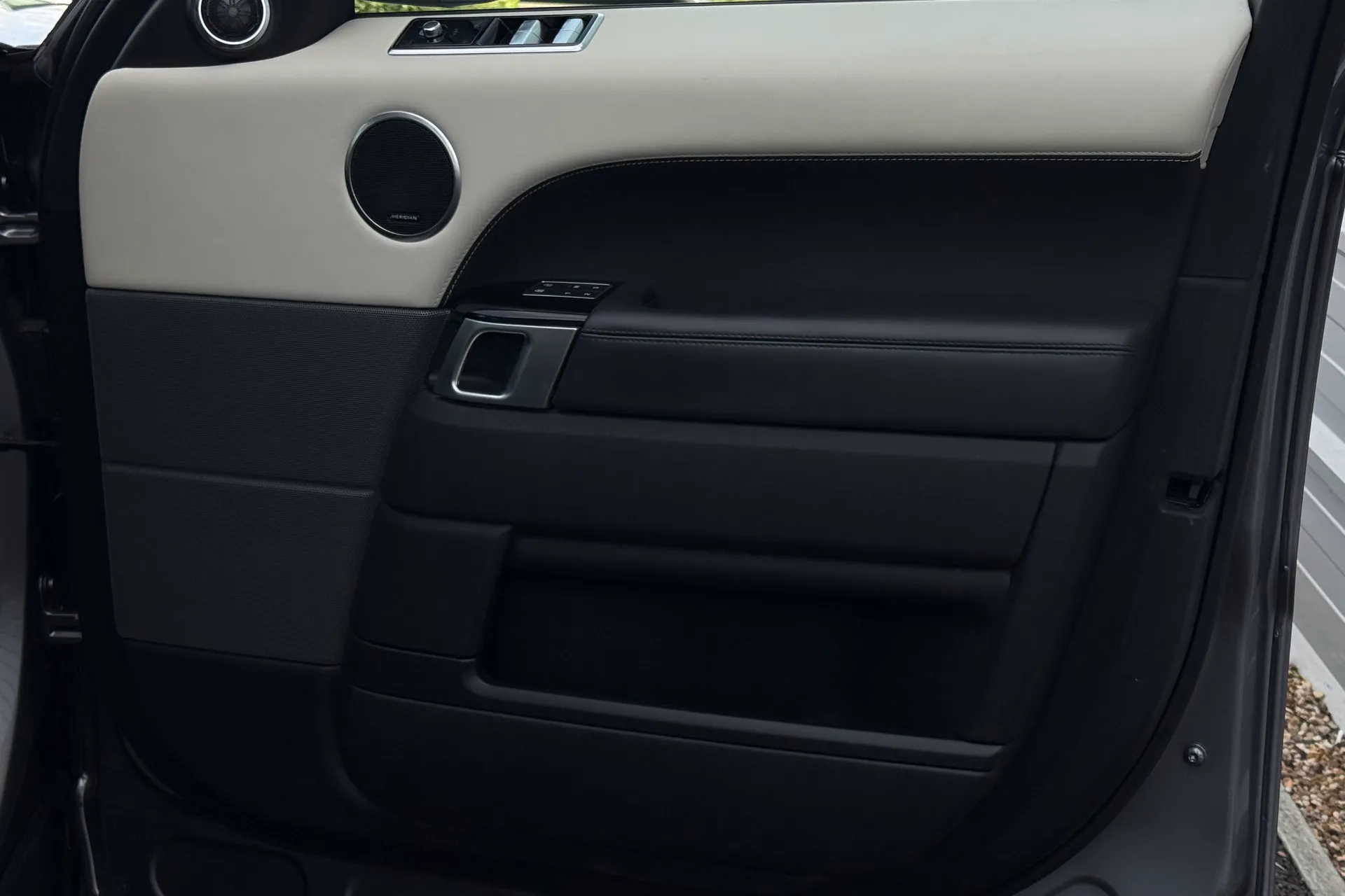 LAND ROVER RANGE ROVER SPORT thumbnail image number 52