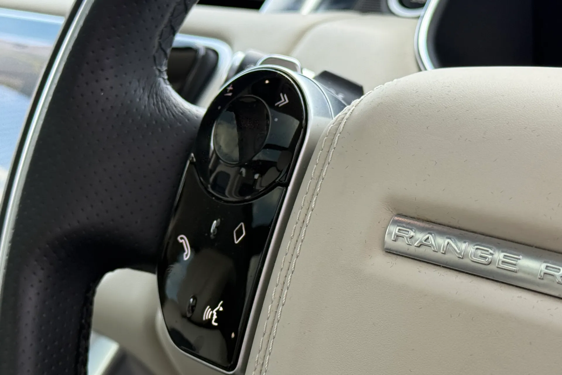 LAND ROVER RANGE ROVER SPORT thumbnail image number 44
