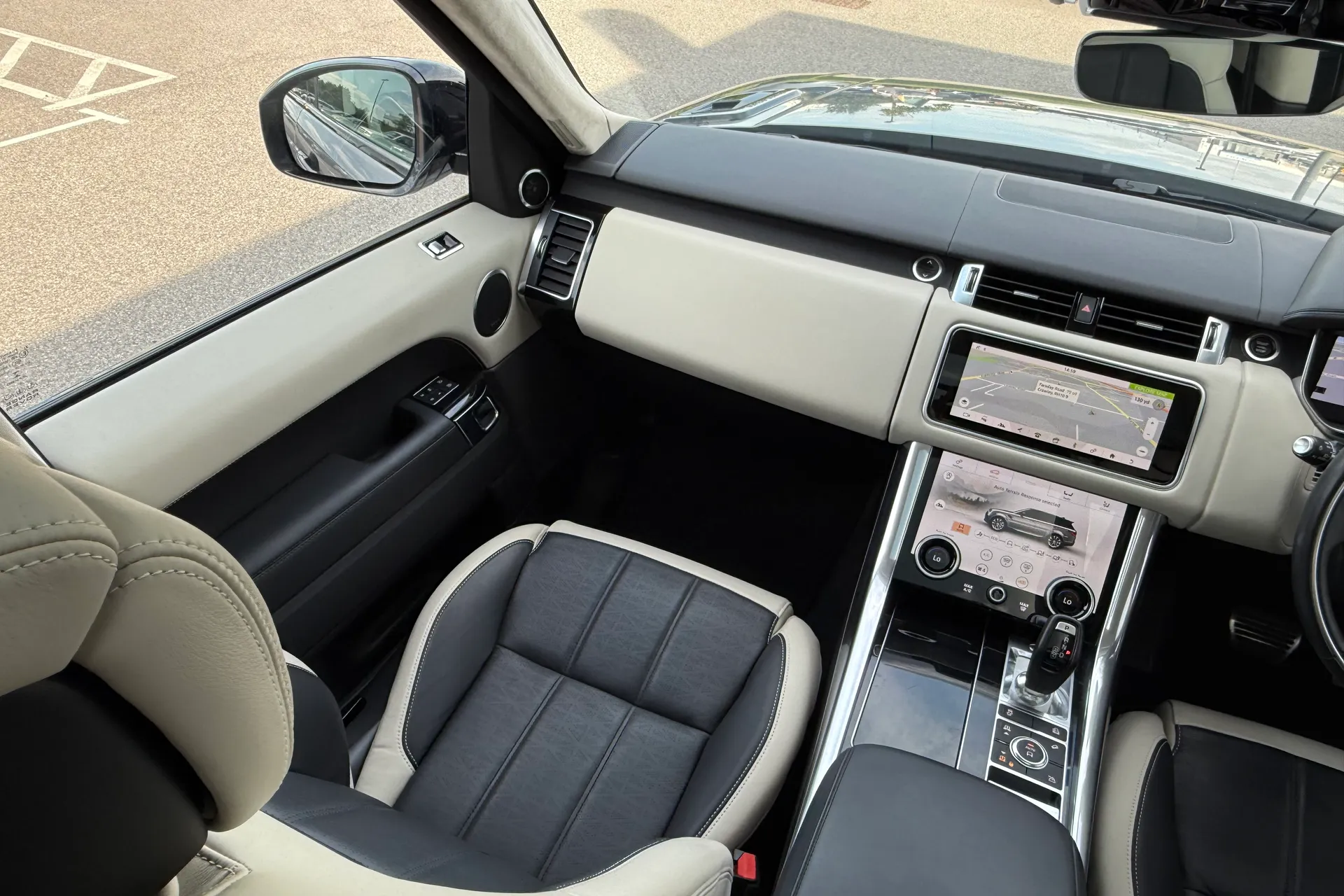 LAND ROVER RANGE ROVER SPORT thumbnail image number 21