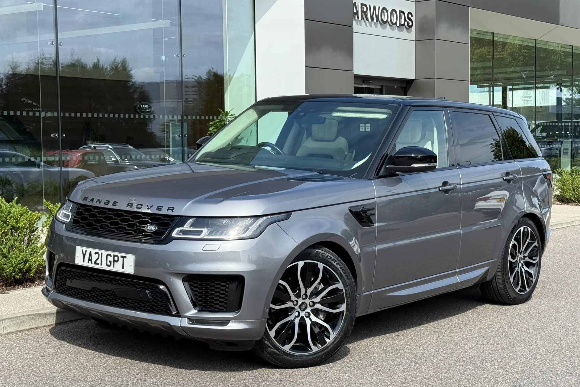 LAND ROVER RANGE ROVER SPORT thumbnail image number 9