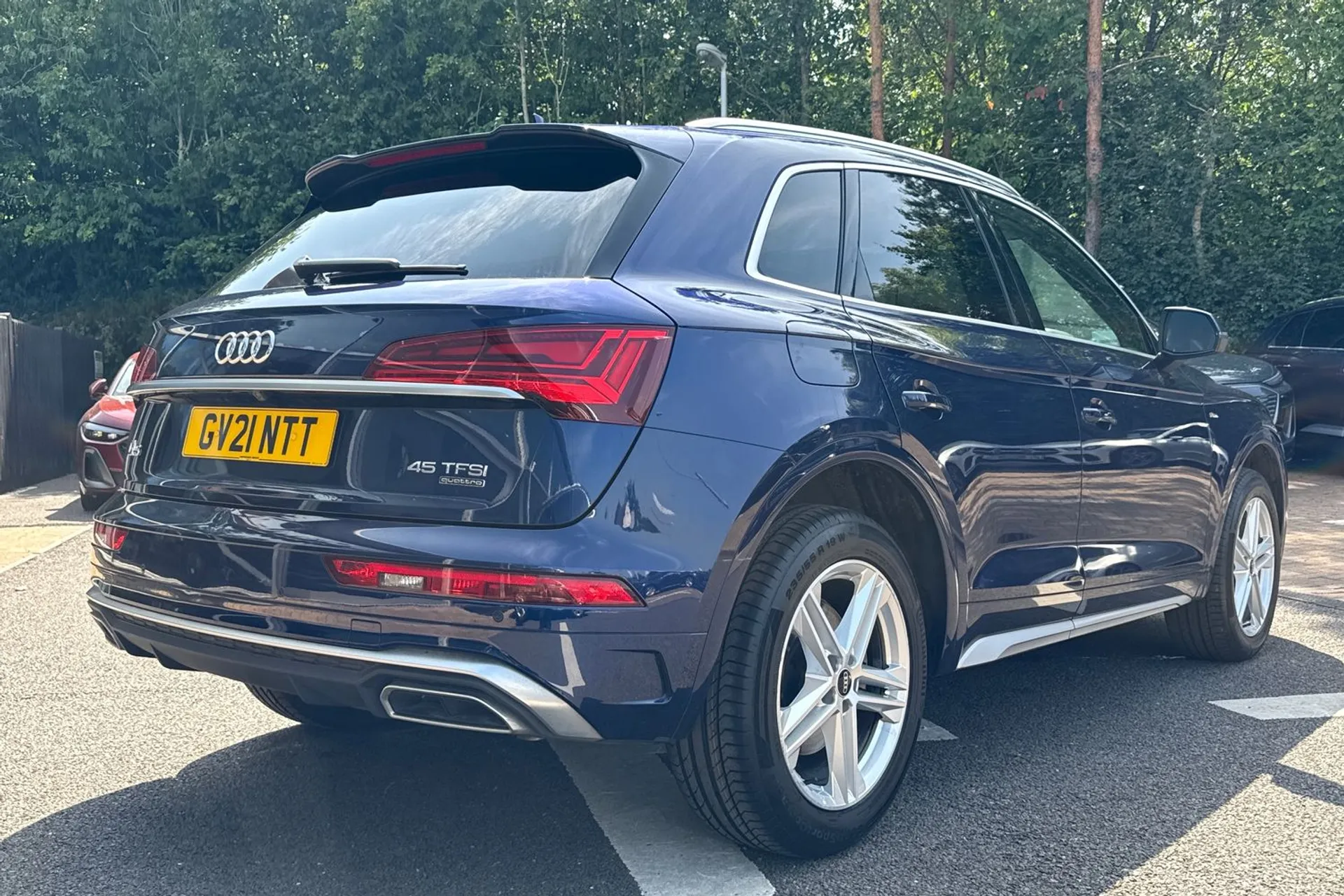 Audi Q5 thumbnail image number 6