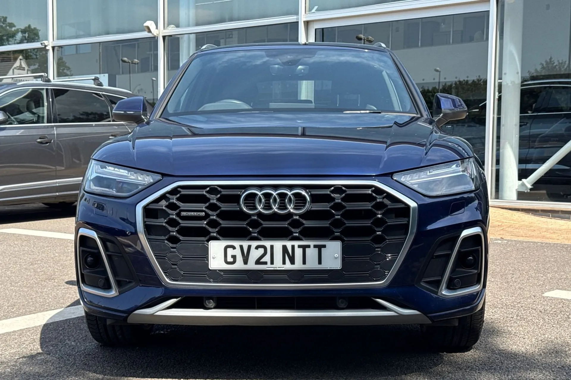 Audi Q5 thumbnail image number 11