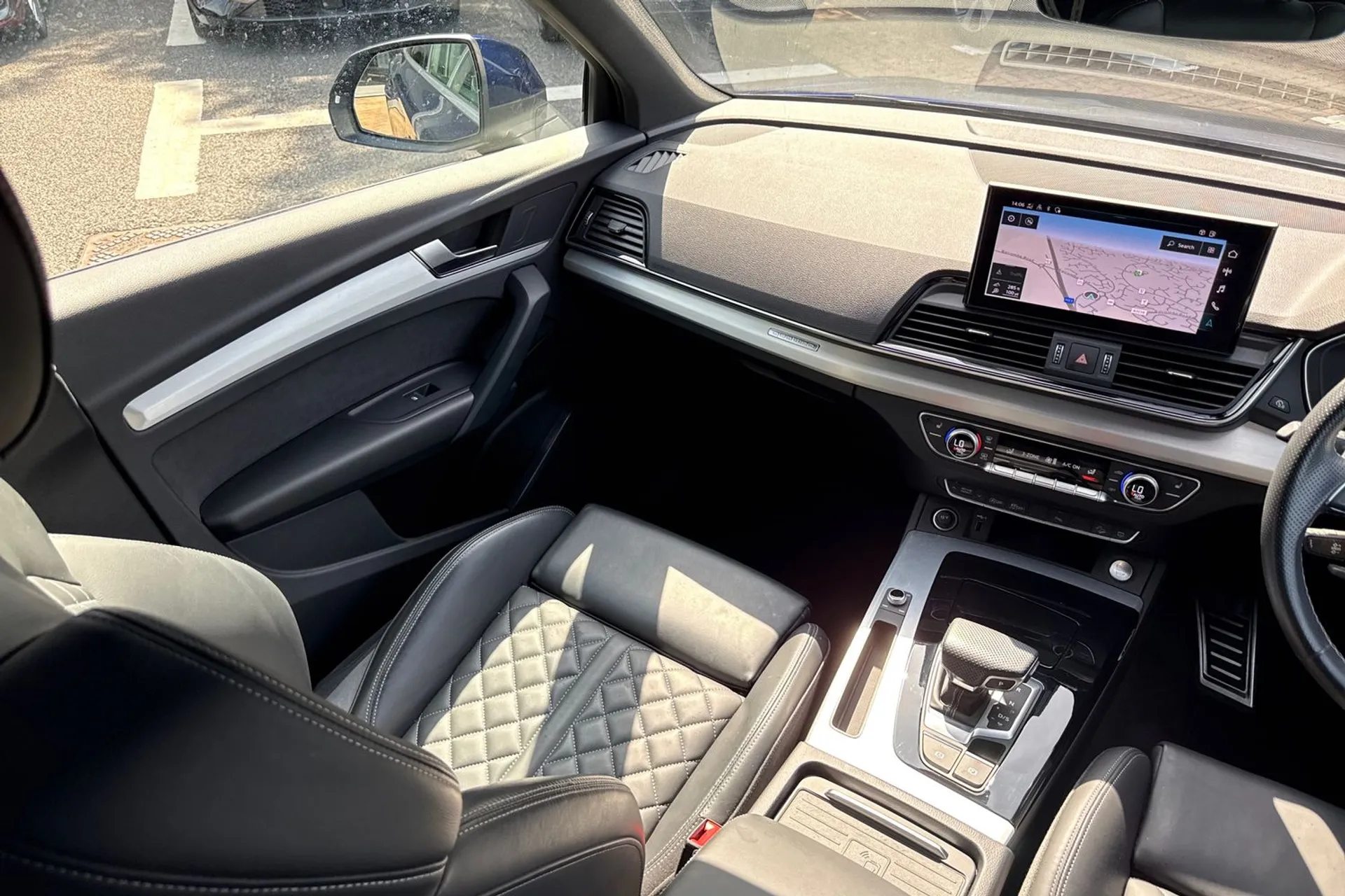 Audi Q5 thumbnail image number 32