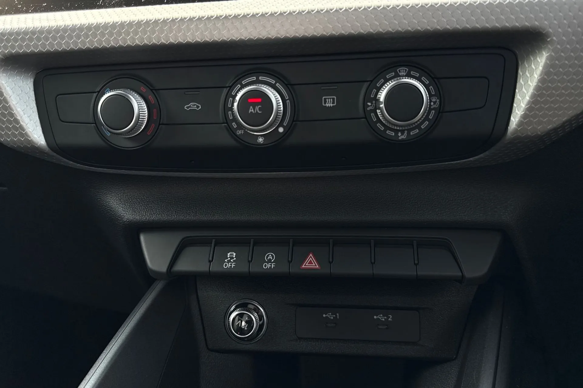 Audi A1 thumbnail image number 38