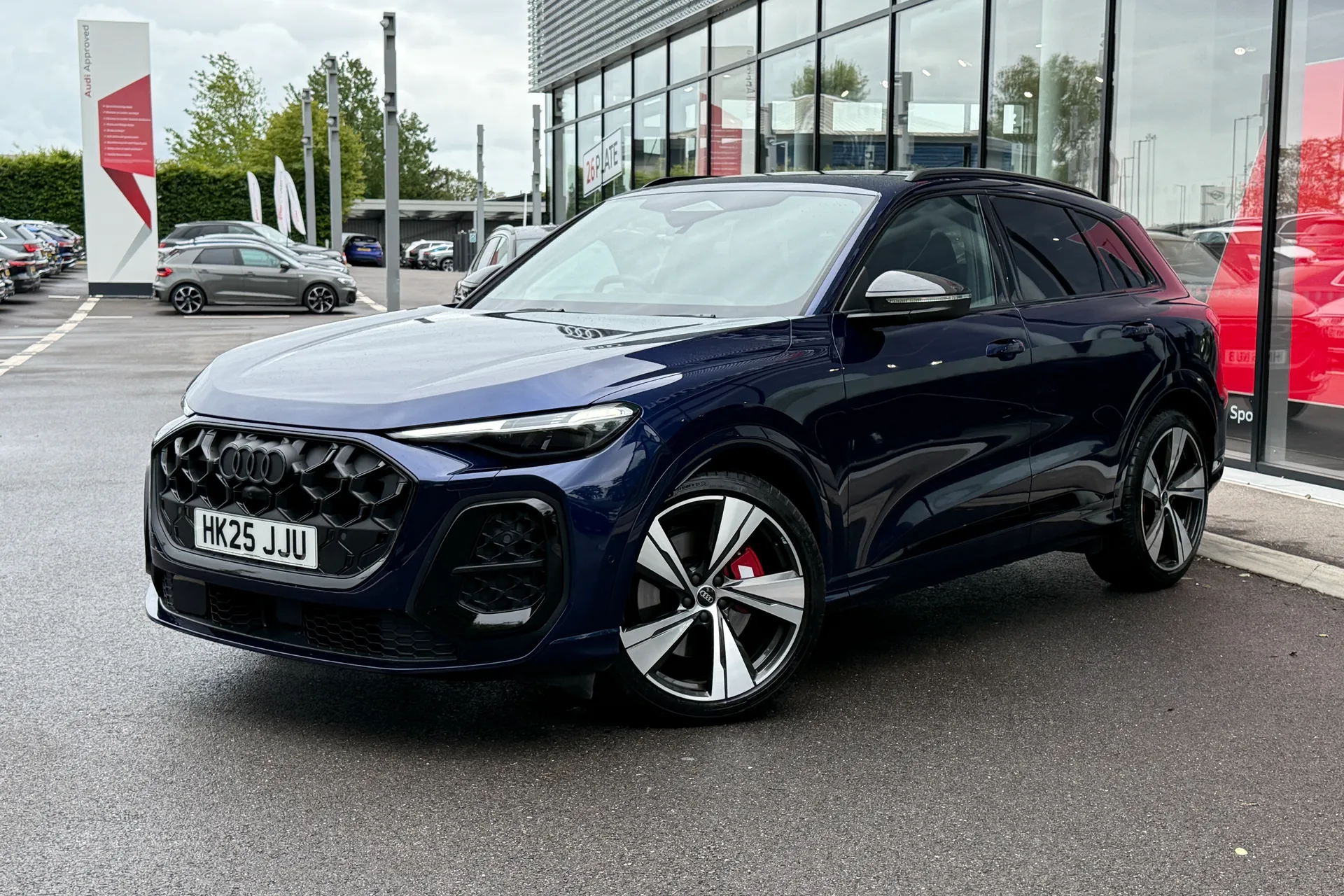 Audi Q5 thumbnail image number 6