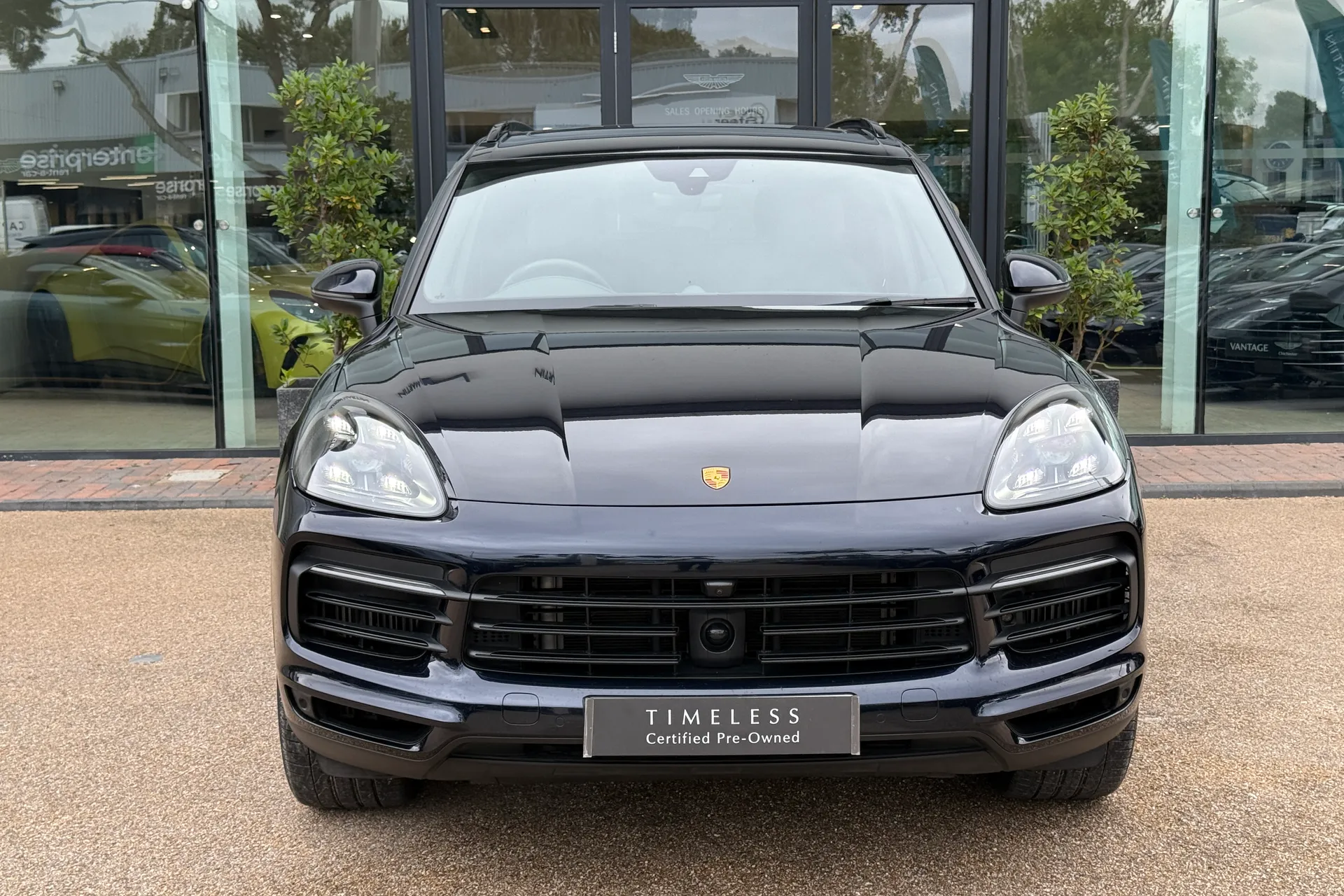 Porsche CAYENNE thumbnail image number 50