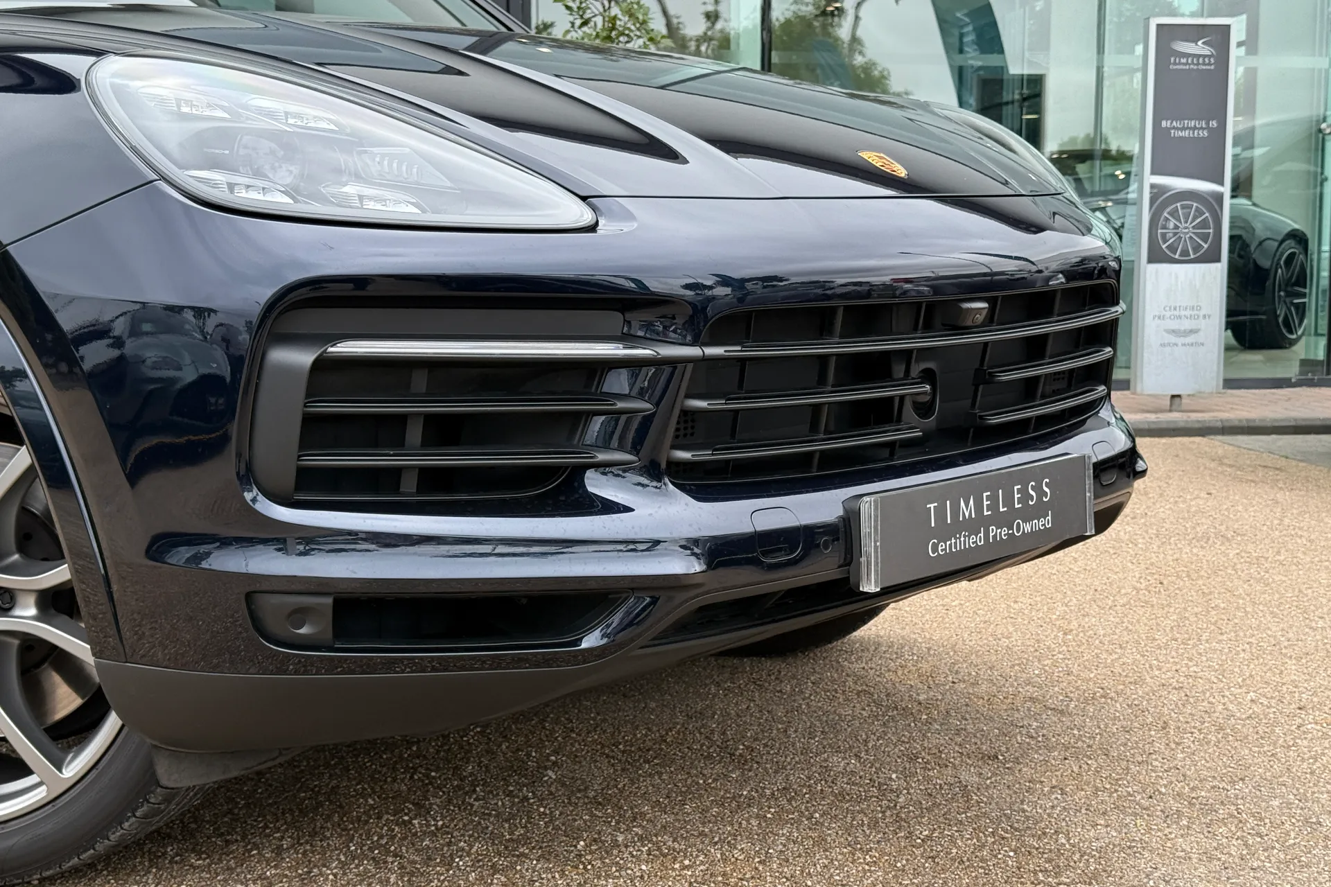 Porsche CAYENNE thumbnail image number 51