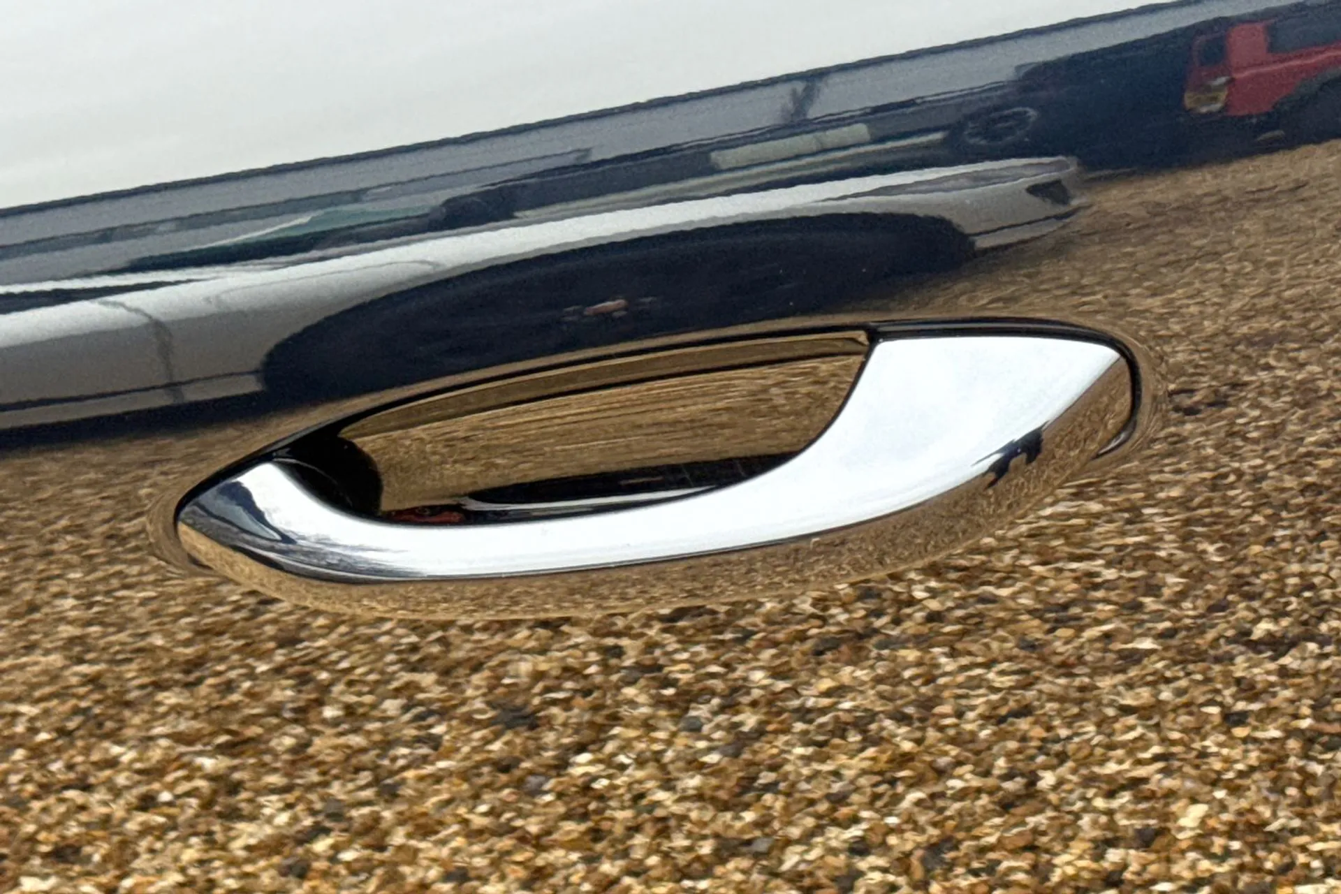 Porsche CAYENNE thumbnail image number 18