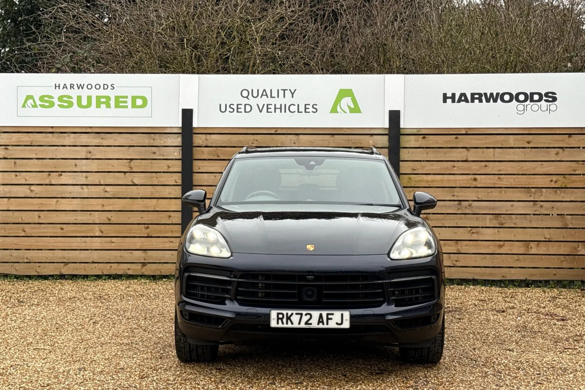 Porsche CAYENNE thumbnail image number 14