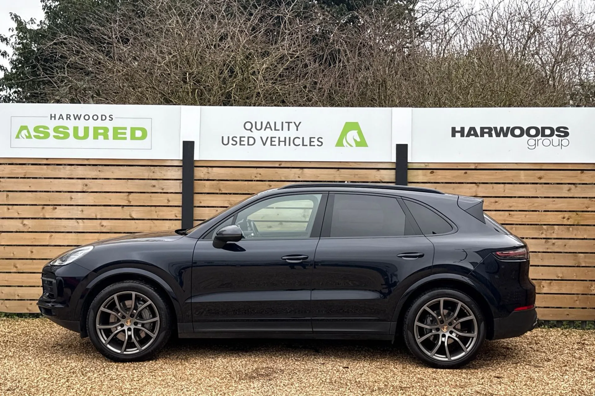 Porsche CAYENNE thumbnail image number 12