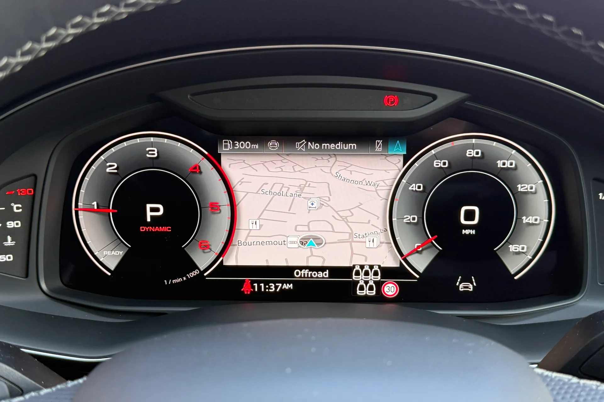 Audi Q7 thumbnail image number 17