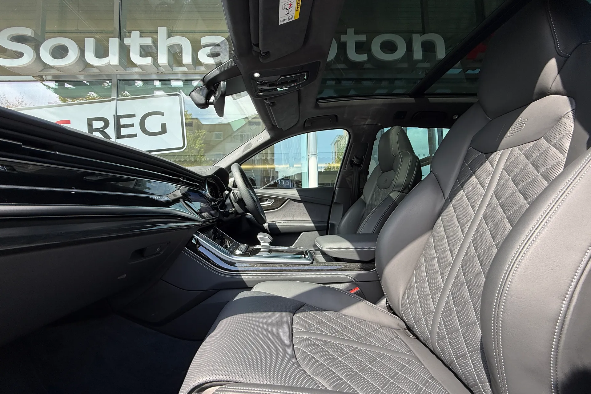 Audi Q7 thumbnail image number 66