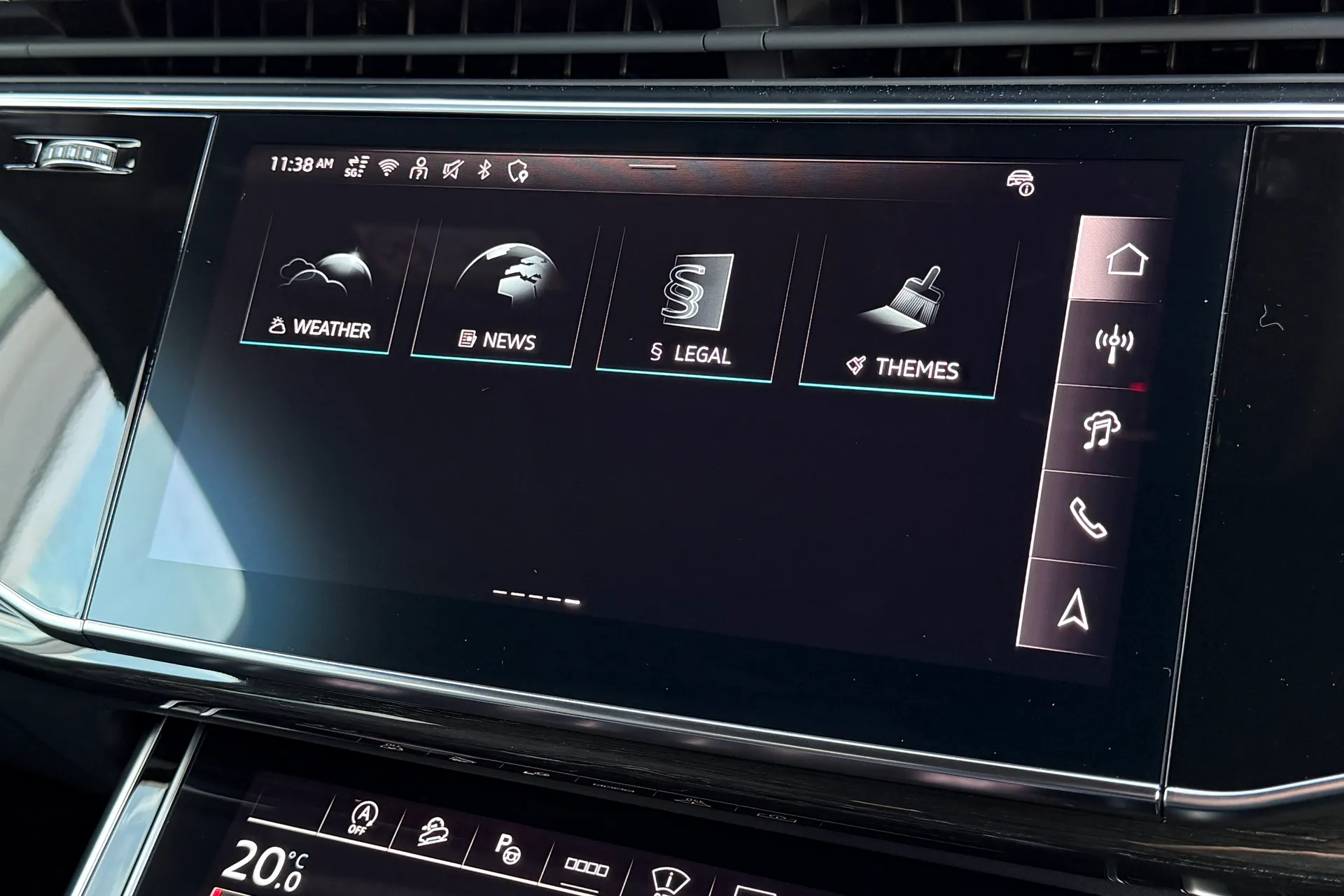 Audi Q7 thumbnail image number 28