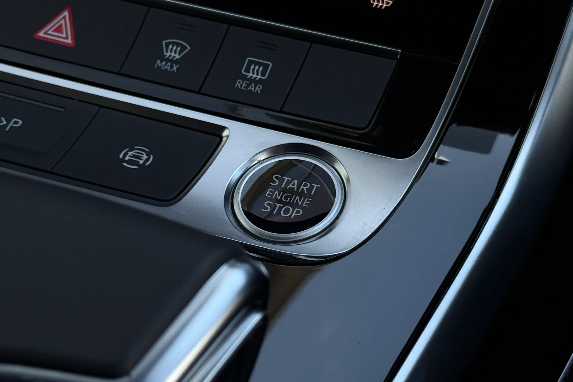 Audi Q7 thumbnail image number 32