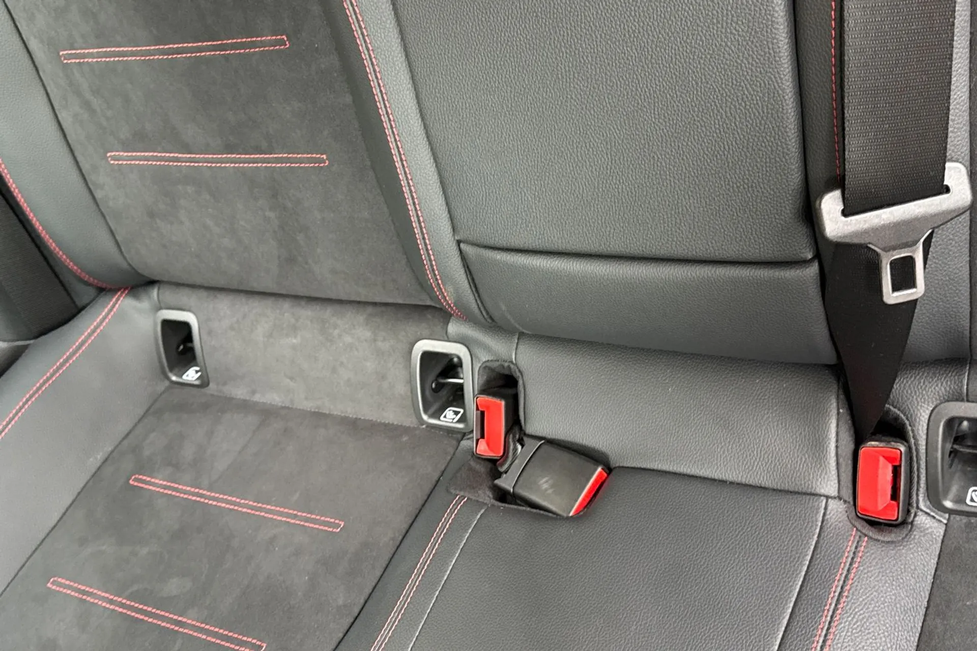 MERCEDES-BENZ A CLASS thumbnail image number 26