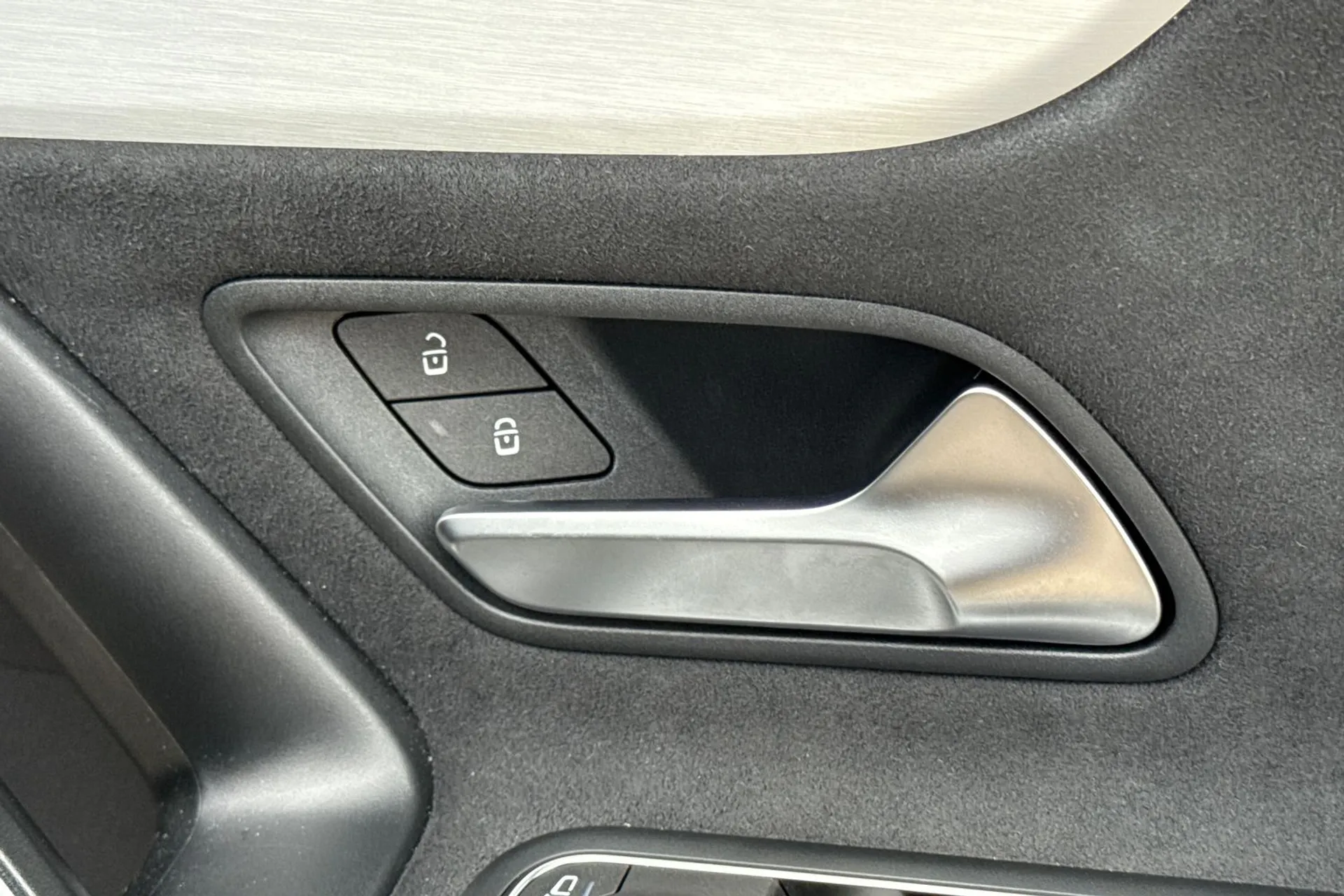 MERCEDES-BENZ A CLASS thumbnail image number 48