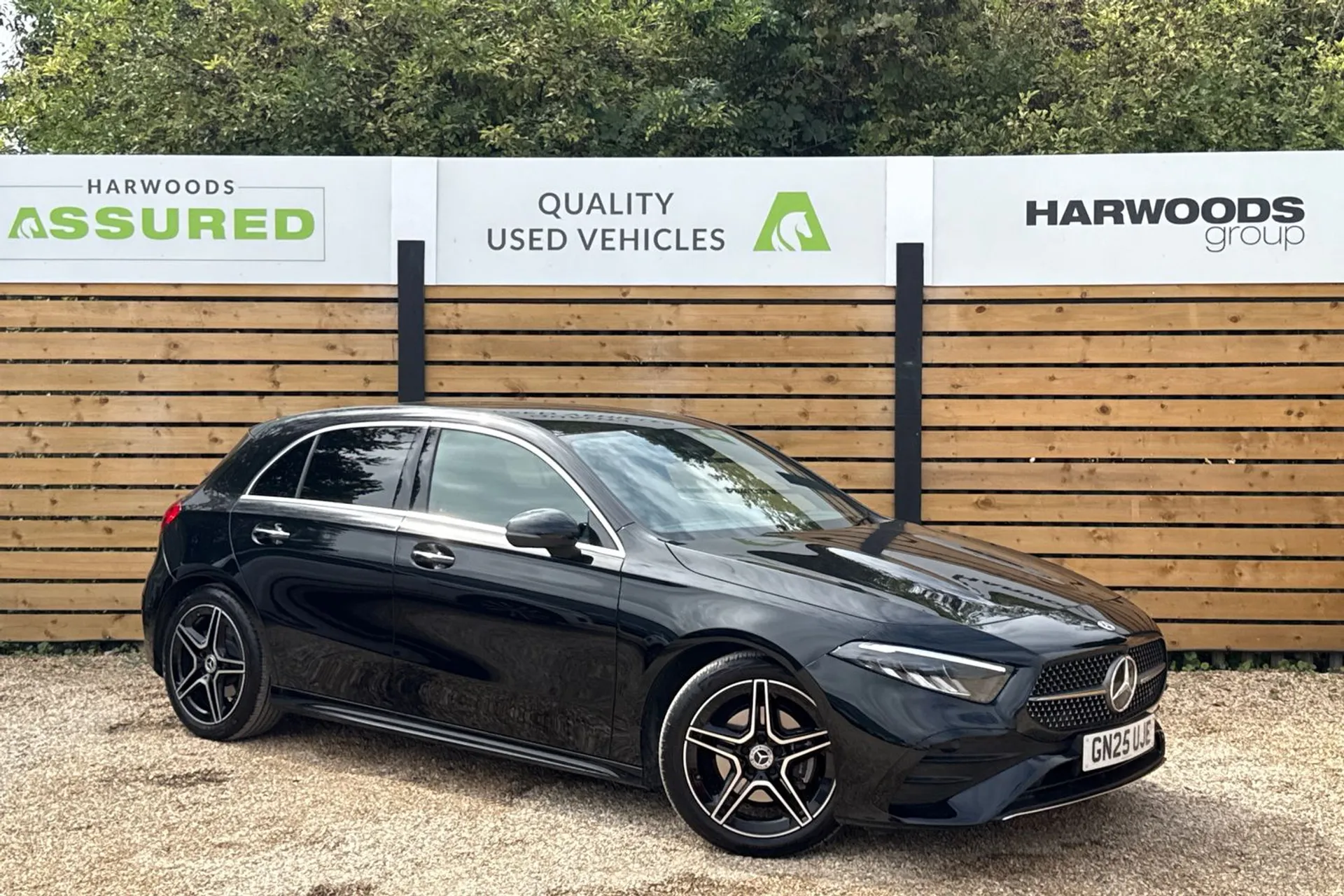 MERCEDES-BENZ A CLASS focused image