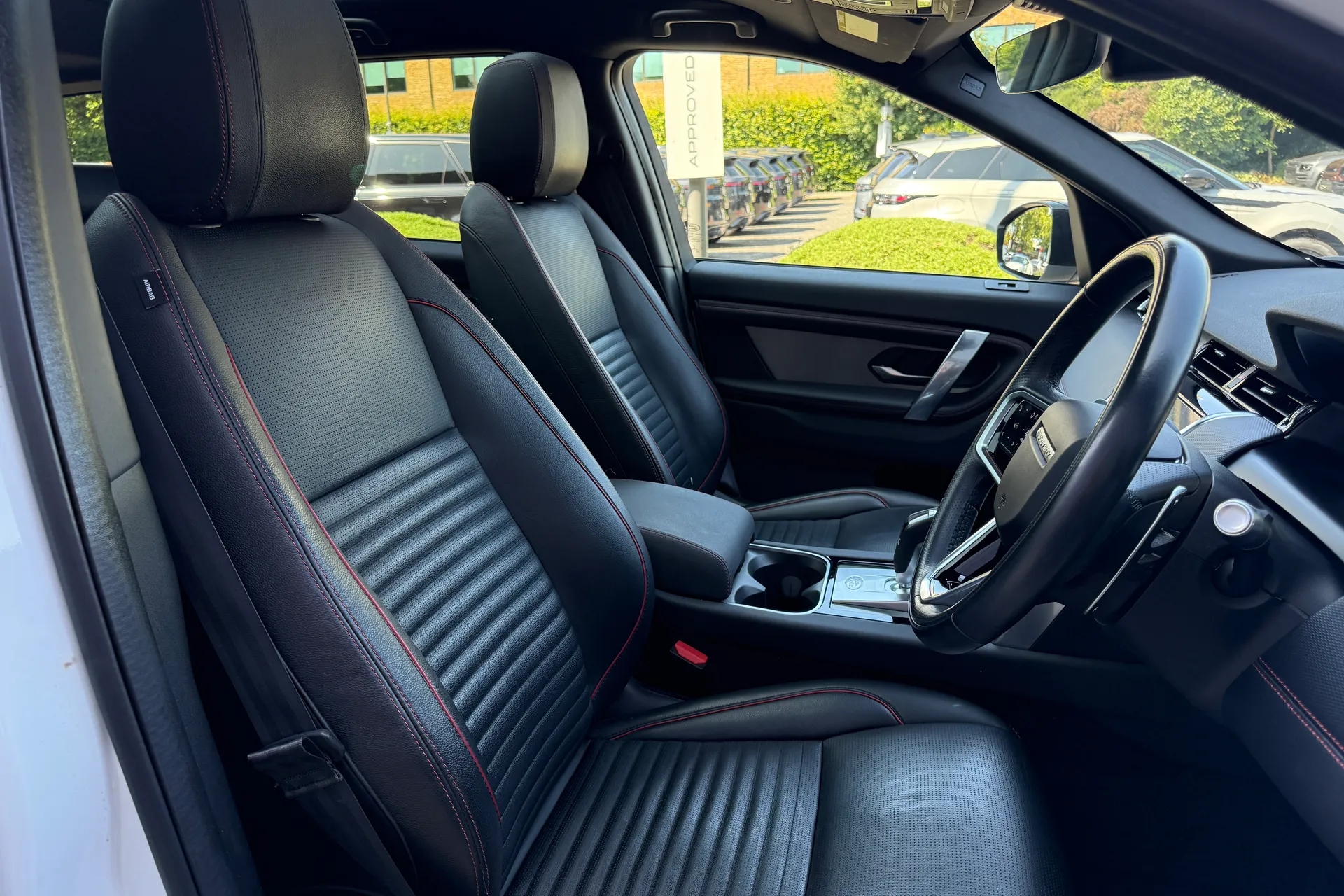 LAND ROVER DISCOVERY SPORT thumbnail image number 44
