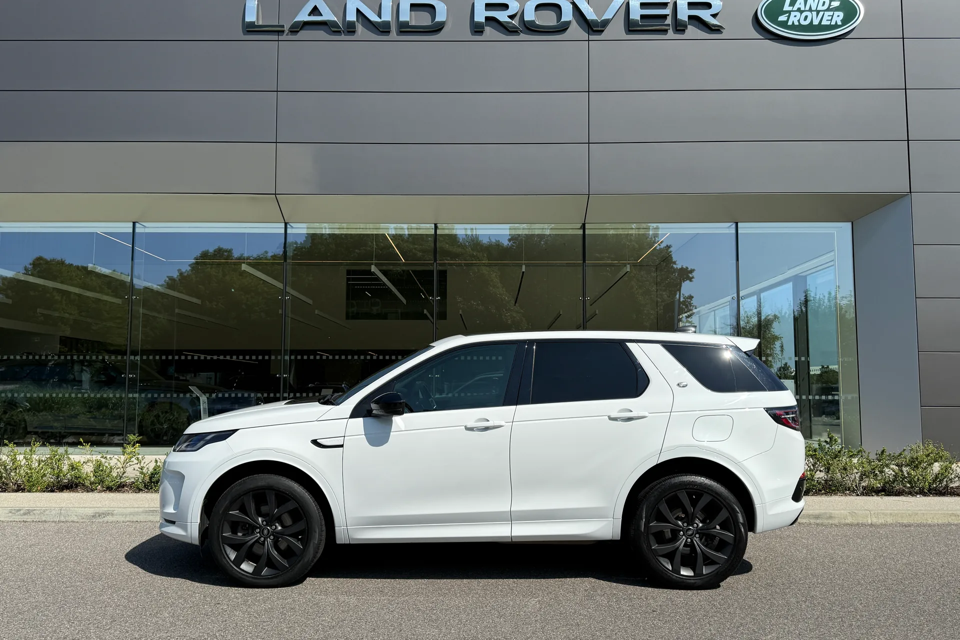 LAND ROVER DISCOVERY SPORT thumbnail image number 8