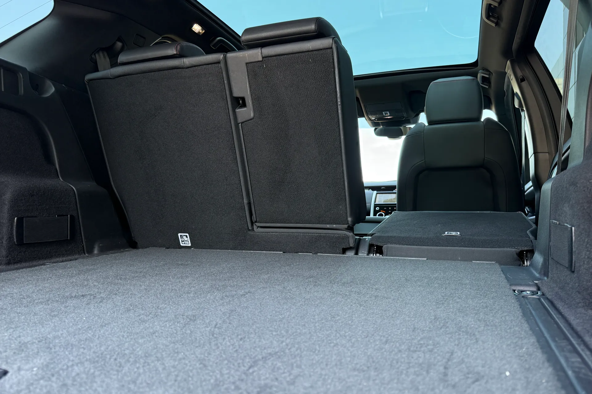 LAND ROVER DISCOVERY SPORT thumbnail image number 36